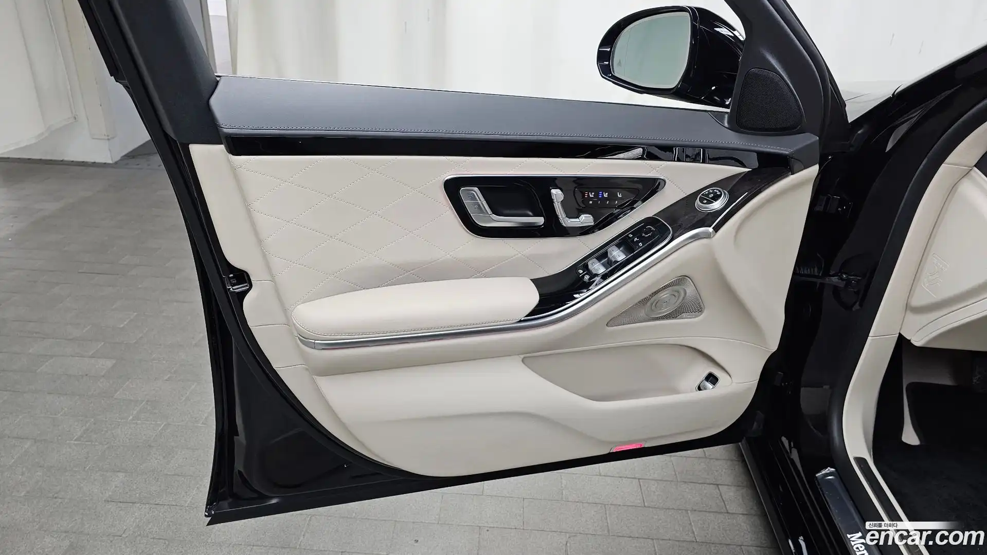 S-Class Mercedes-Benz 2021.5-INNER-034
