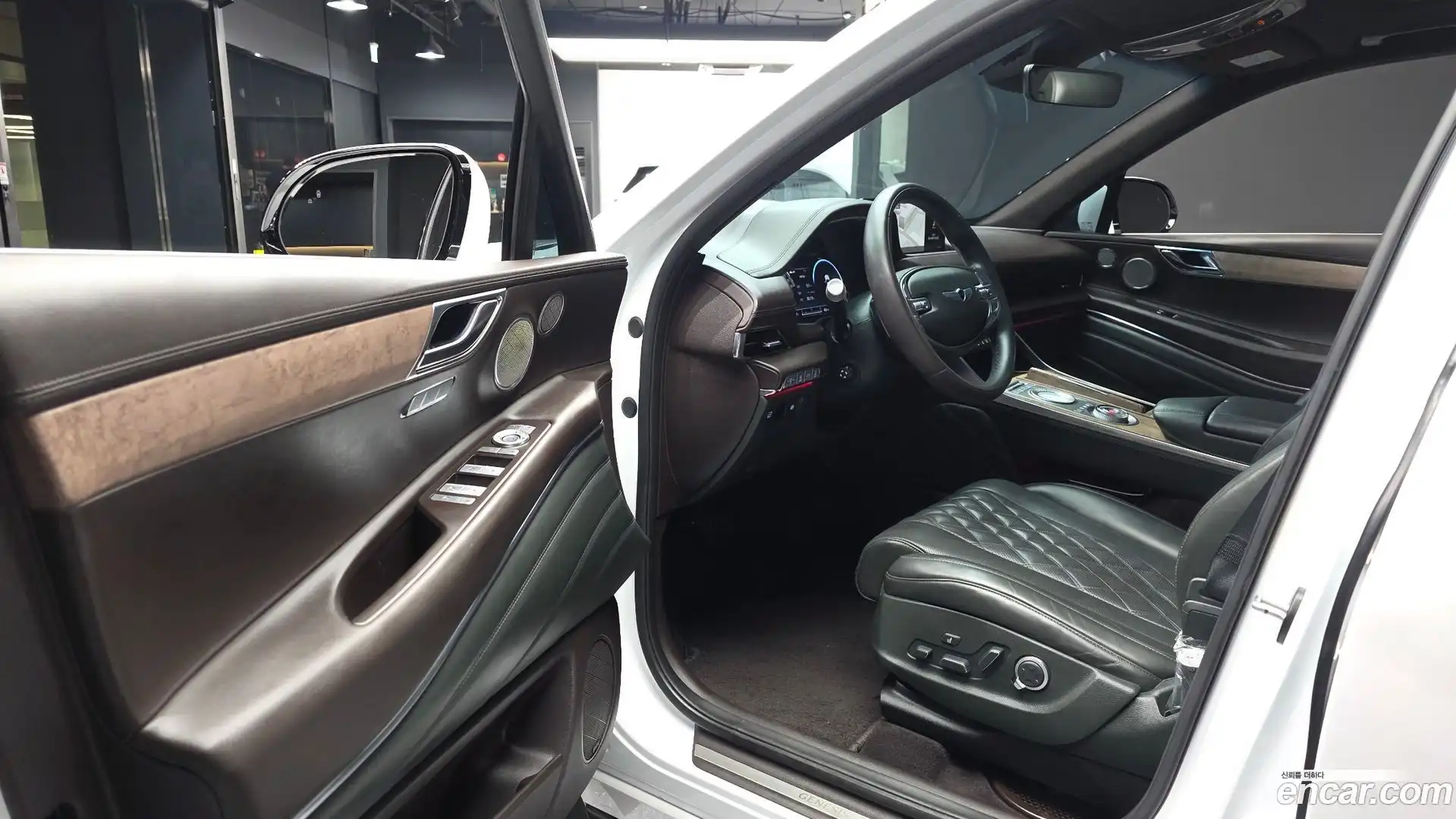 GV80 Genesis 2020.3-INNER-010