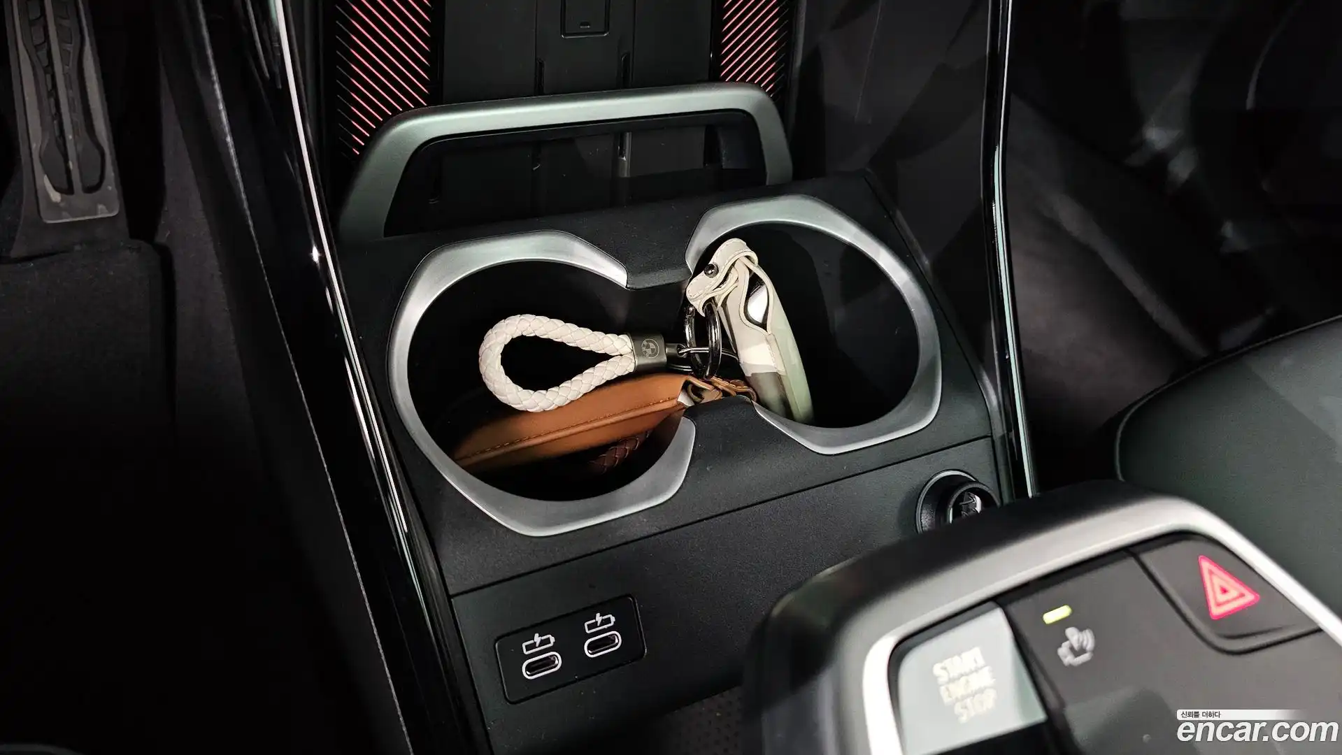 X2 (F39) BMW 2025.6-INNER-009