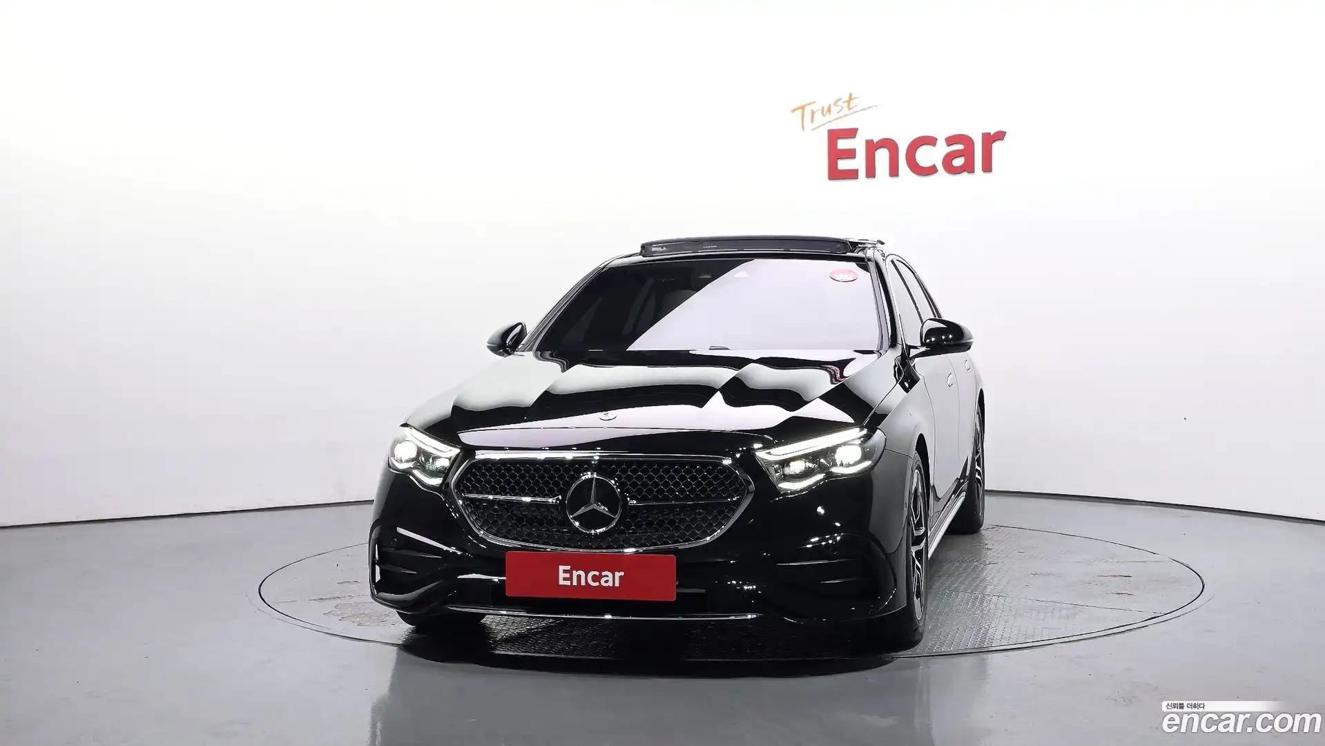 E-Class Mercedes-Benz 2025.5-OUTER-003