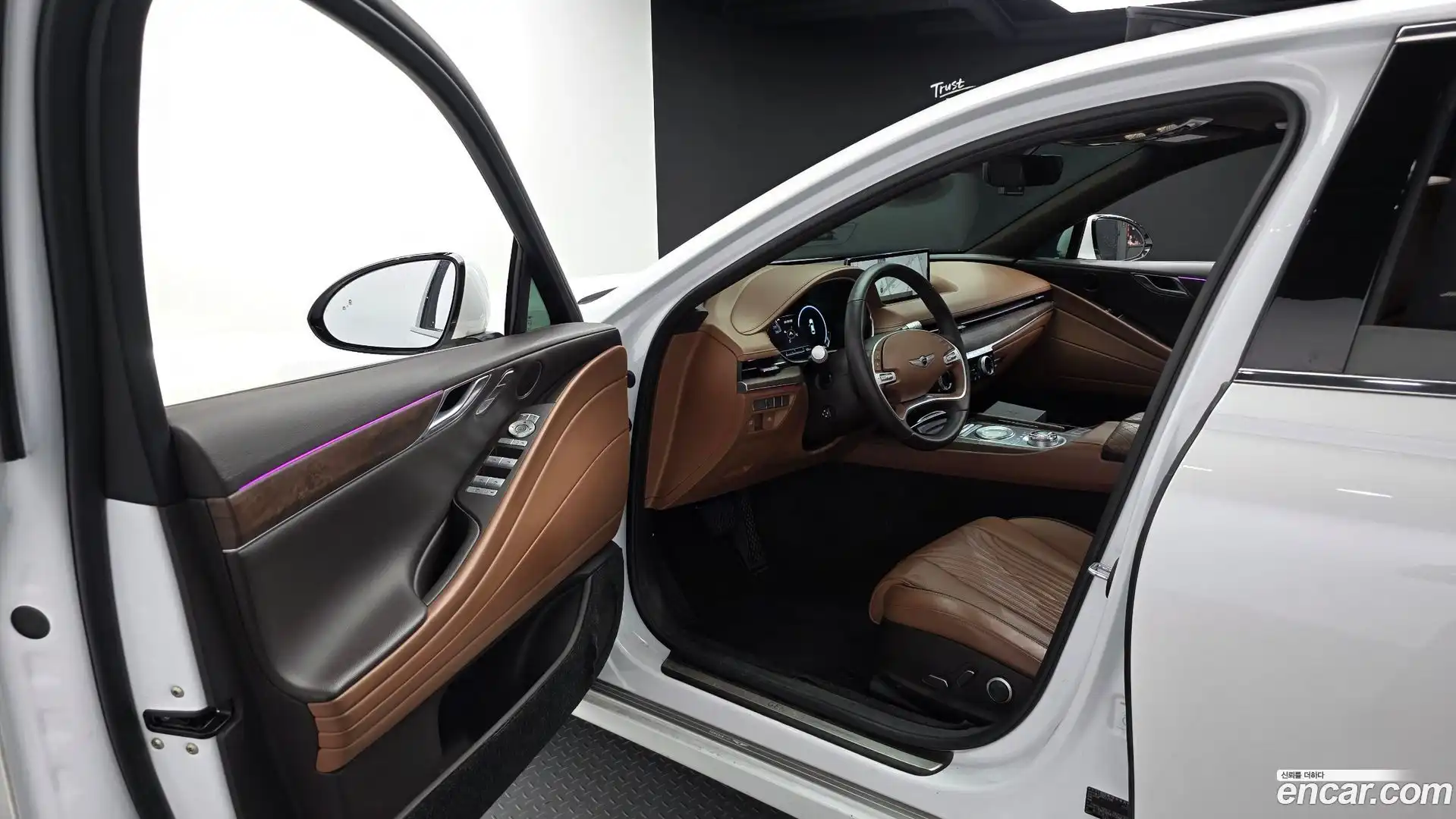 G80 Genesis 2021.3-INNER-010