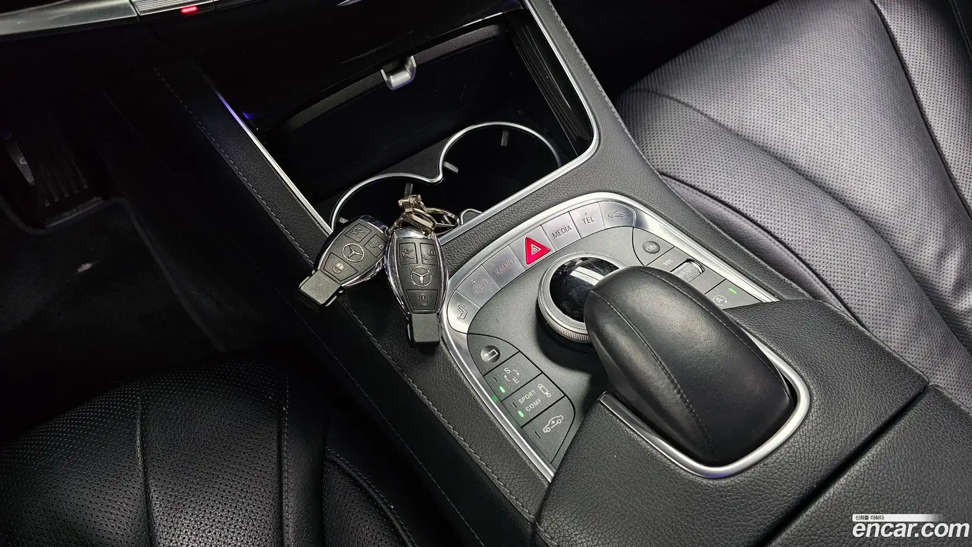 S-Class Mercedes-Benz 2015.0-INNER-009