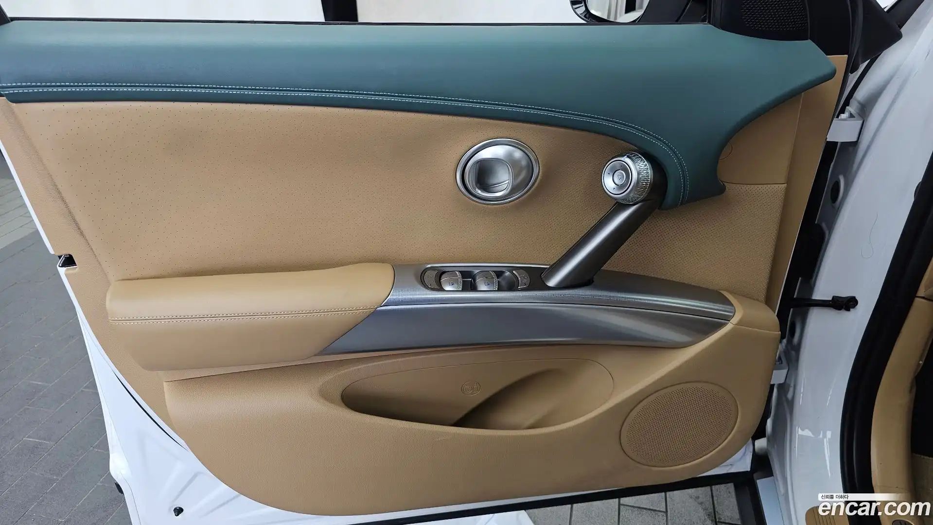 GV60 Genesis 2022.6-INNER-034