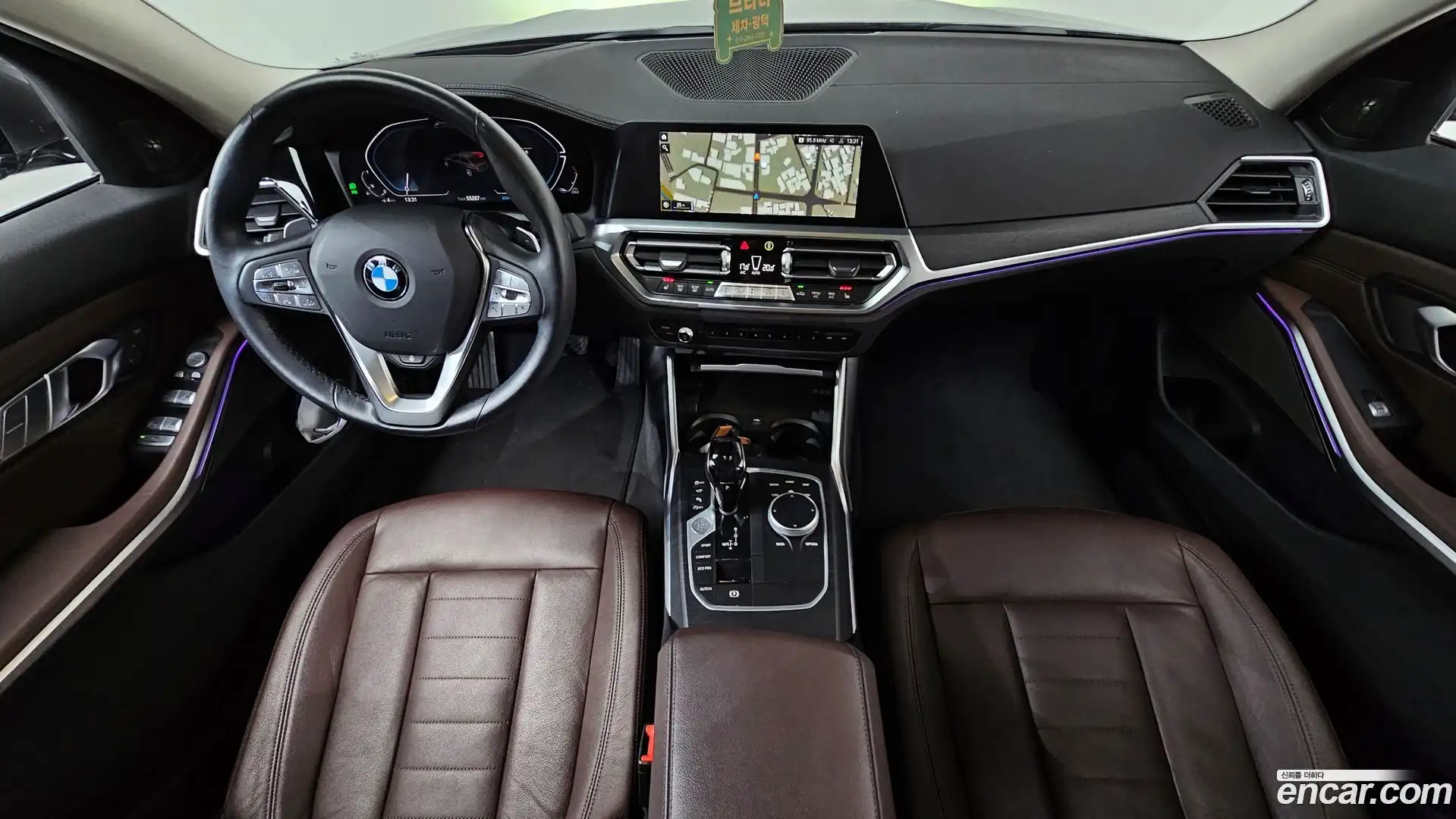 3-Series BMW 2021.3-INNER-007