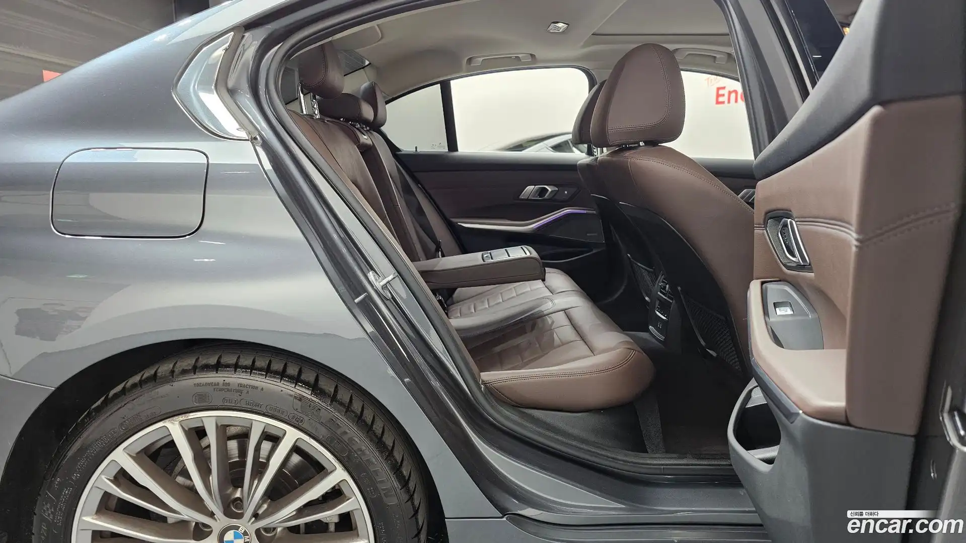 3-Series BMW 2021.3-OPTION-015
