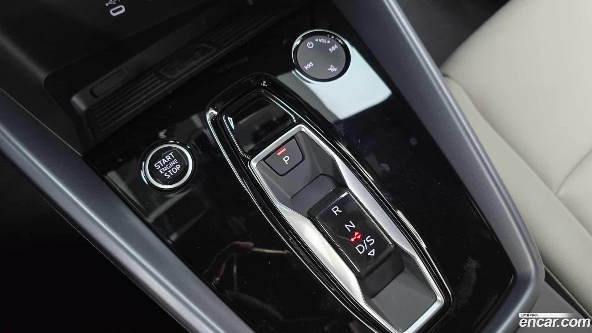 A3 Audi 2025.4-INNER-009