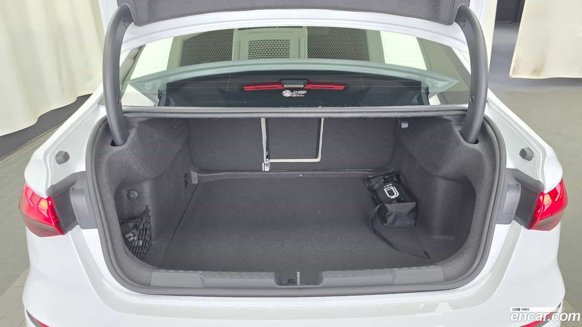 A3 Audi 2025.4-OPTION-024
