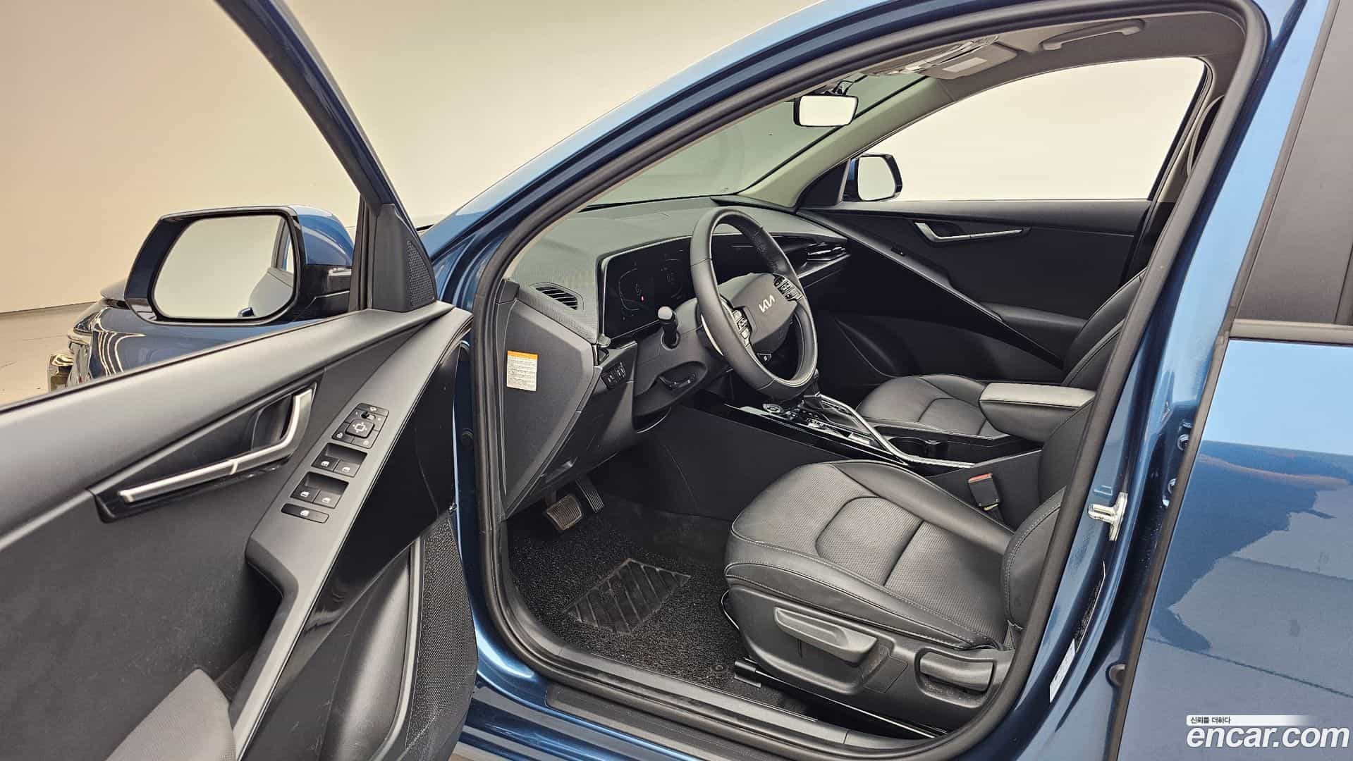 Niro Kia 2022.3-INNER-010