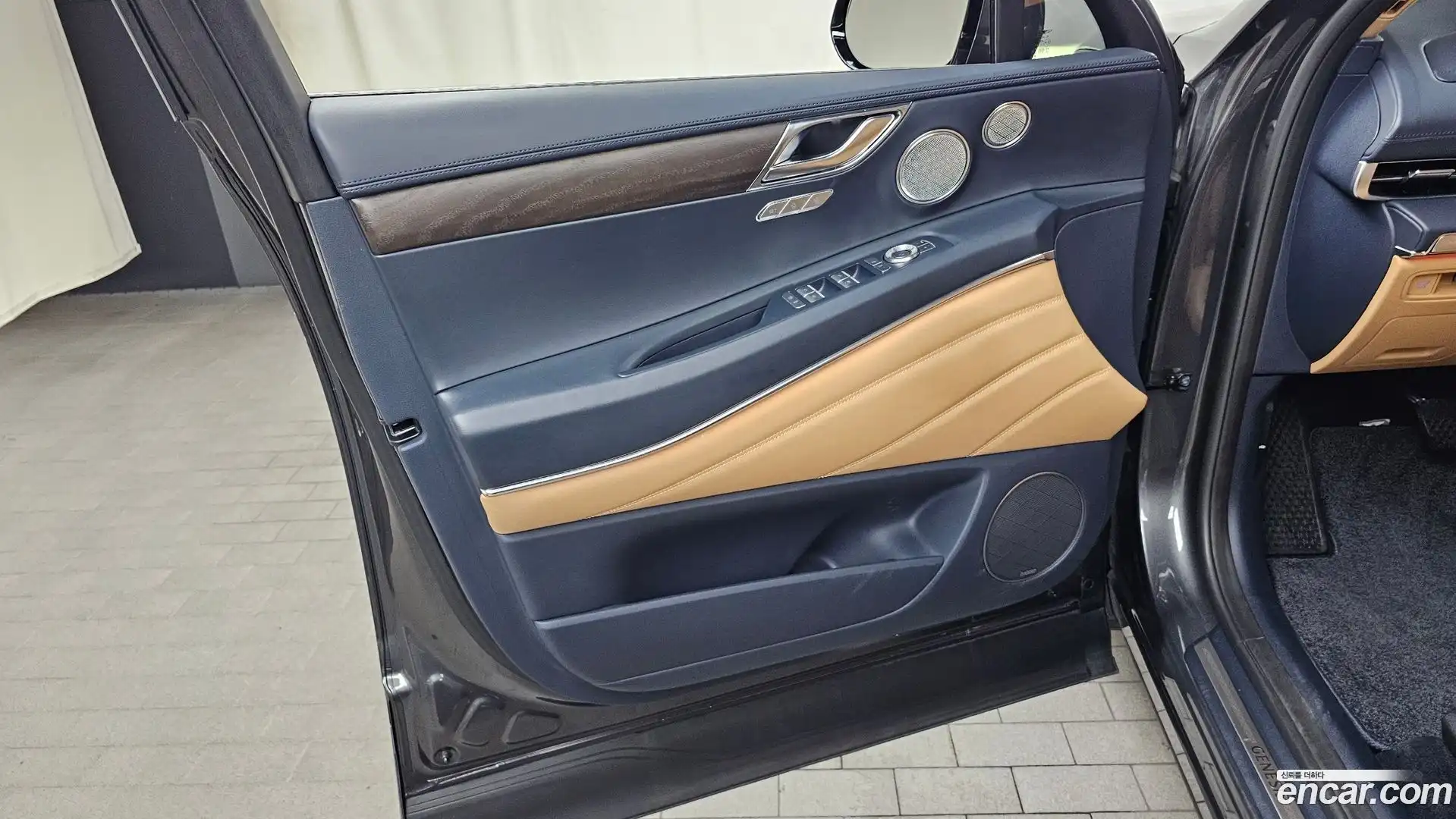 GV80 Genesis 2022.7-INNER-034