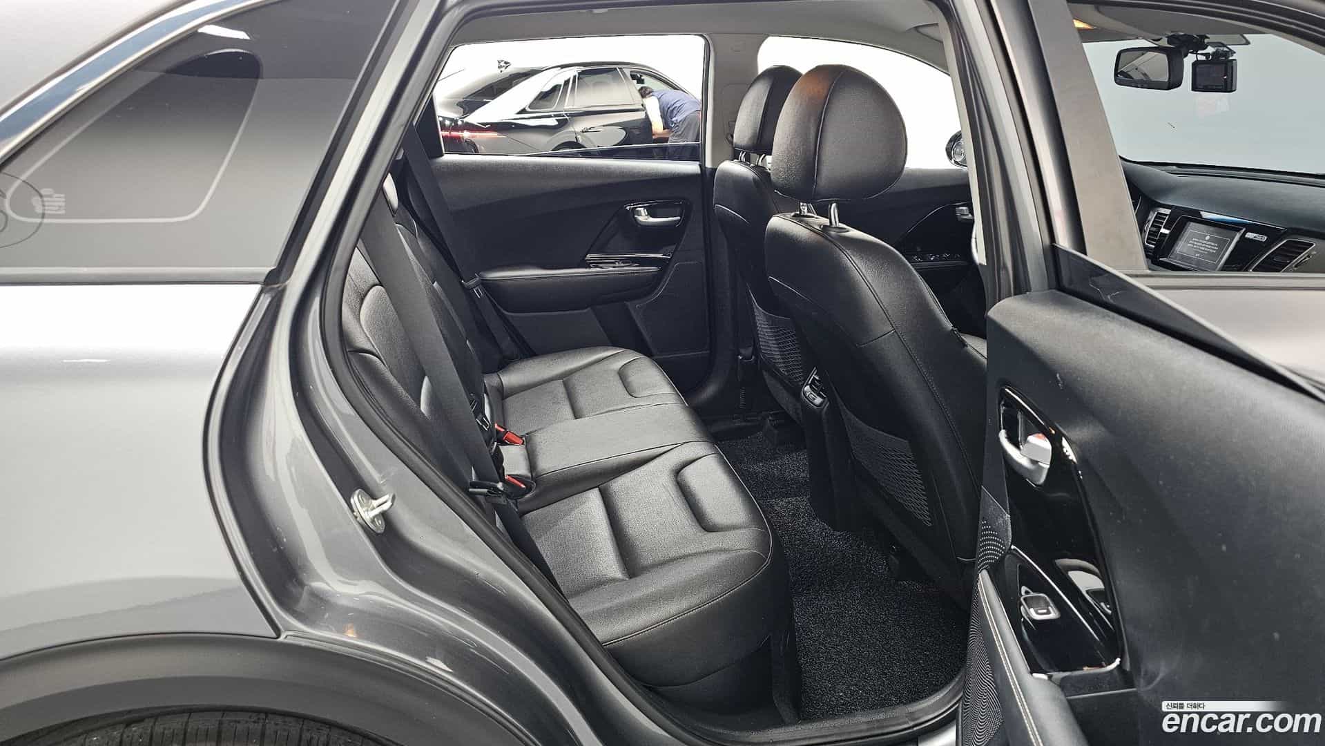 Niro Kia 2018.2-OPTION-015