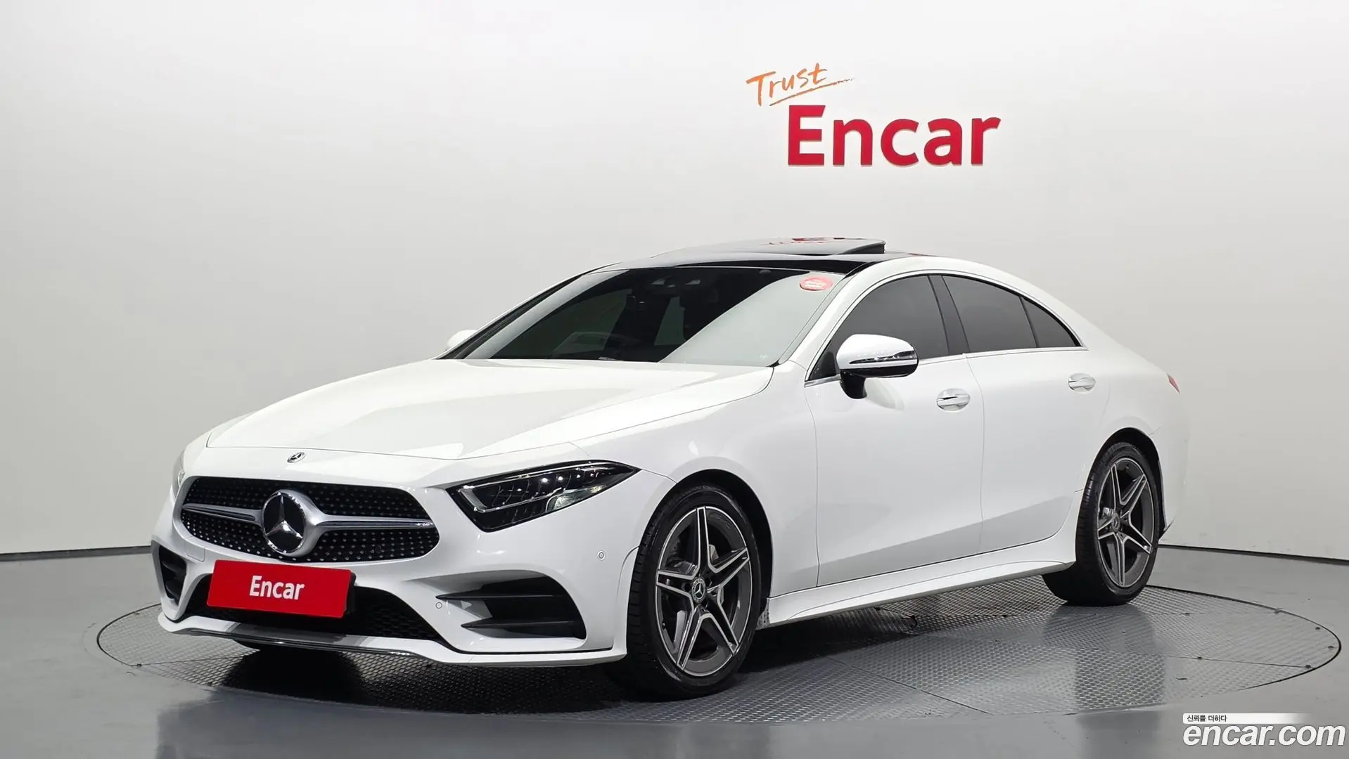 Main__Slider__Photo:CLS-Class Mercedes-Benz 2019.11-0