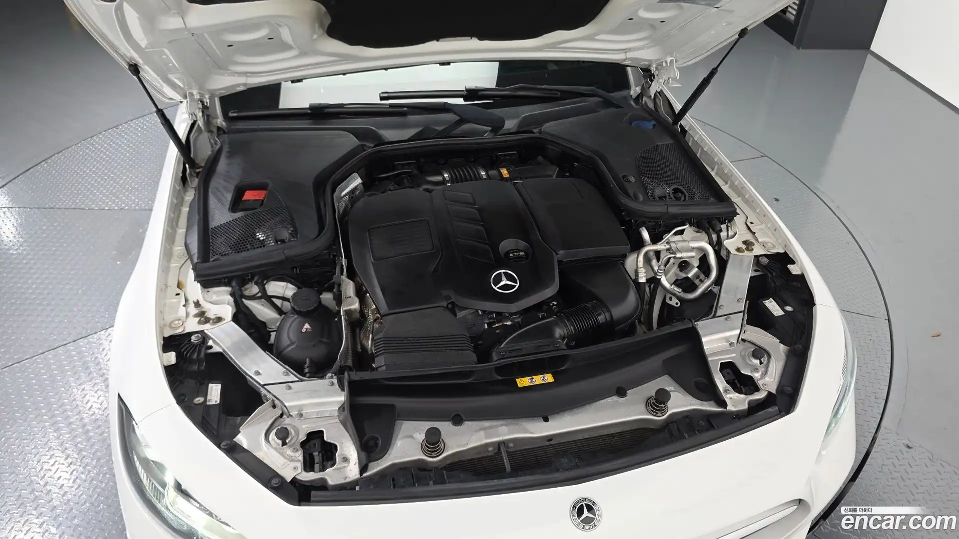 CLS-Class Mercedes-Benz 2019.11-OUTER-006
