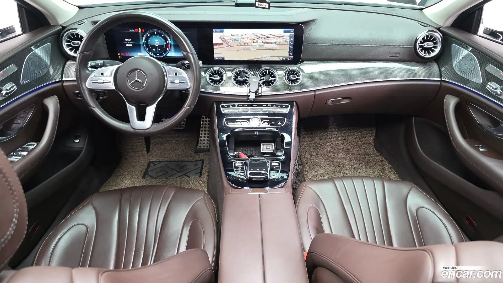 CLS-Class Mercedes-Benz 2019.11-INNER-007