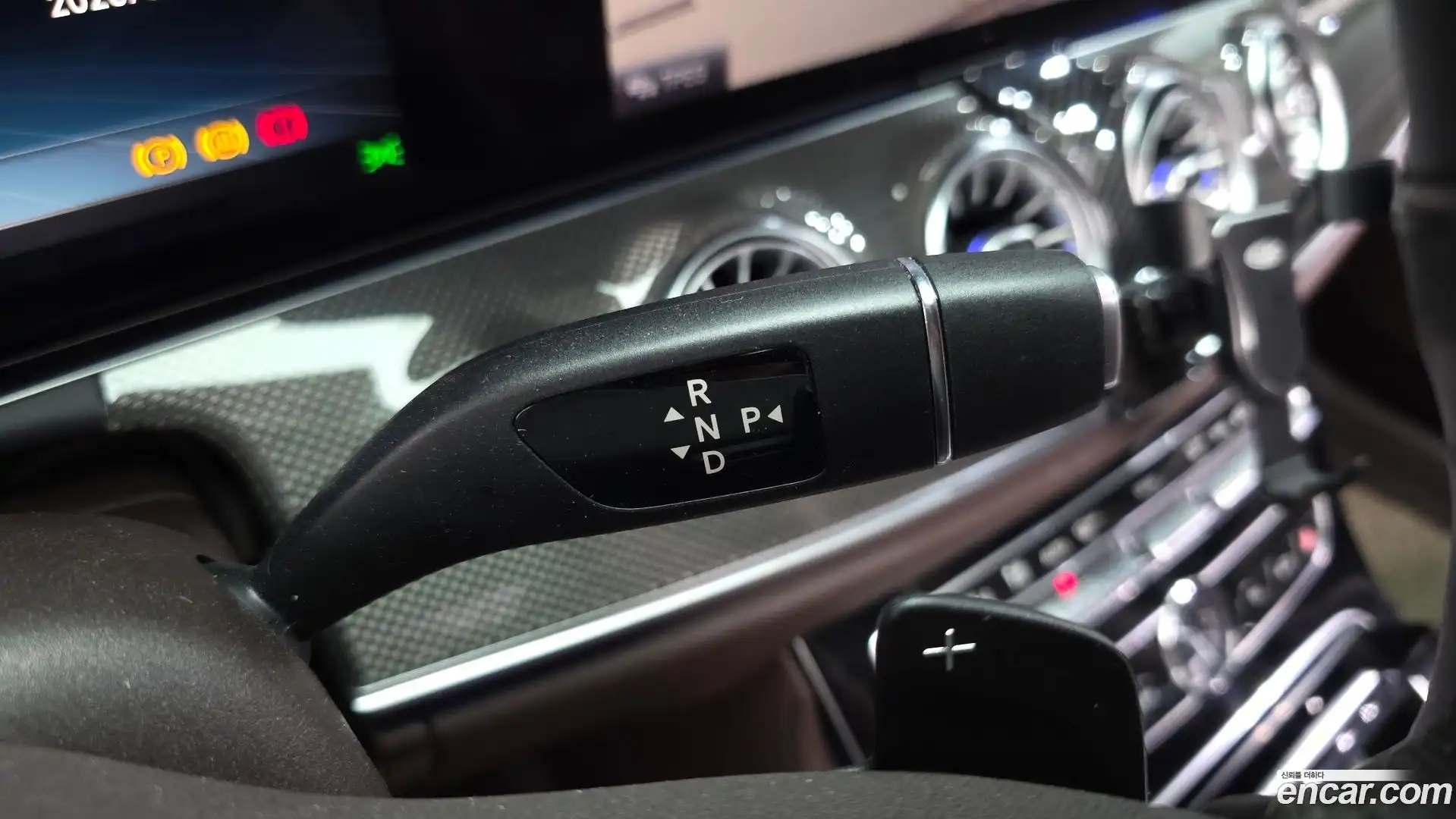 CLS-Class Mercedes-Benz 2019.11-INNER-009