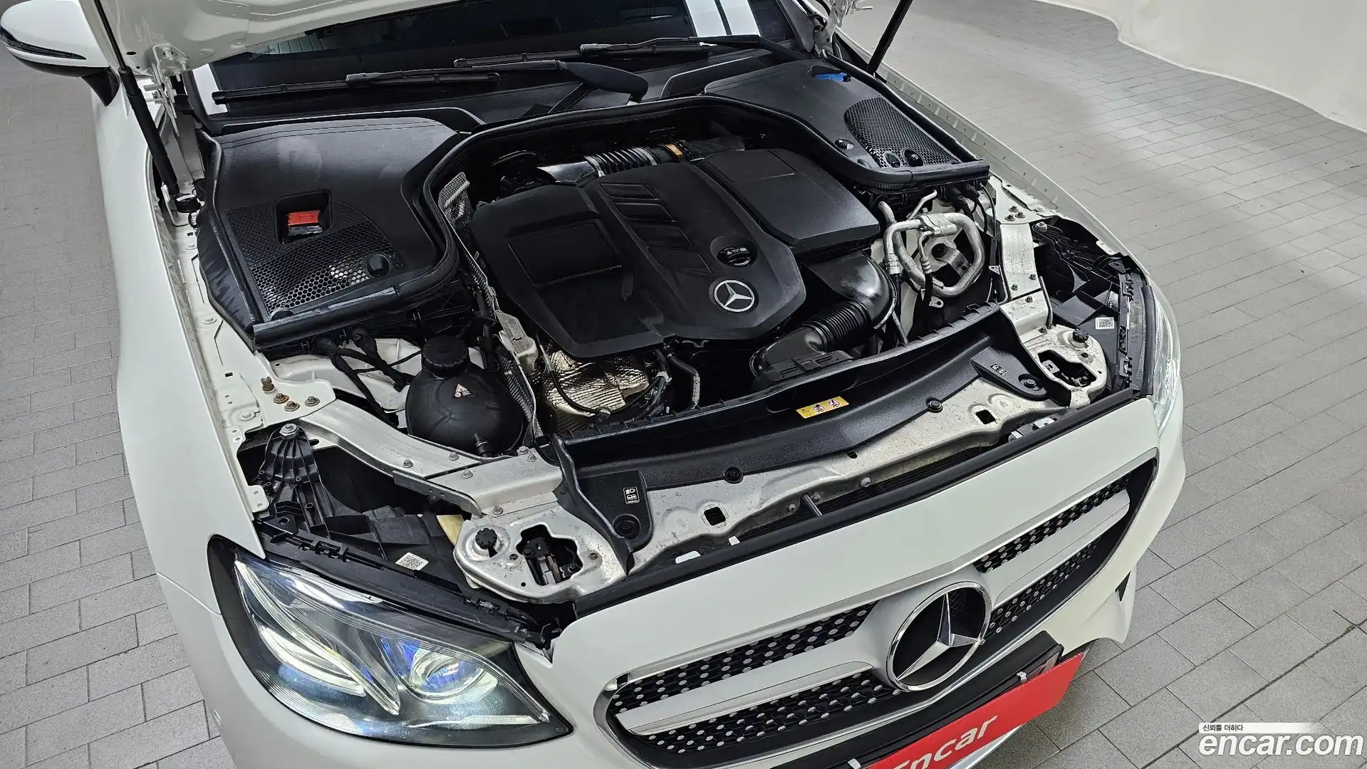 E-Class Mercedes-Benz 2020.7-OUTER-006