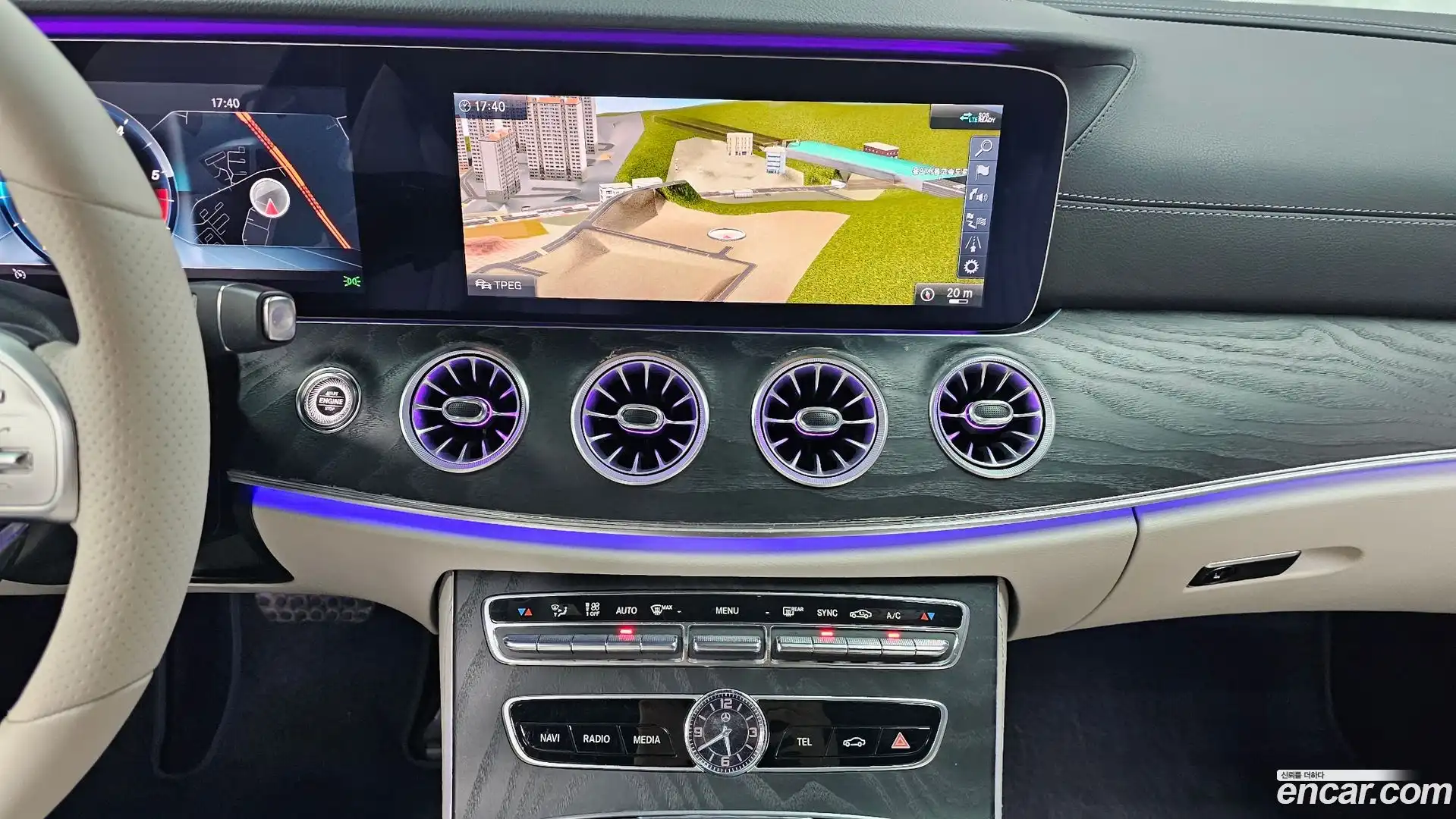 E-Class Mercedes-Benz 2020.7-OPTION-016