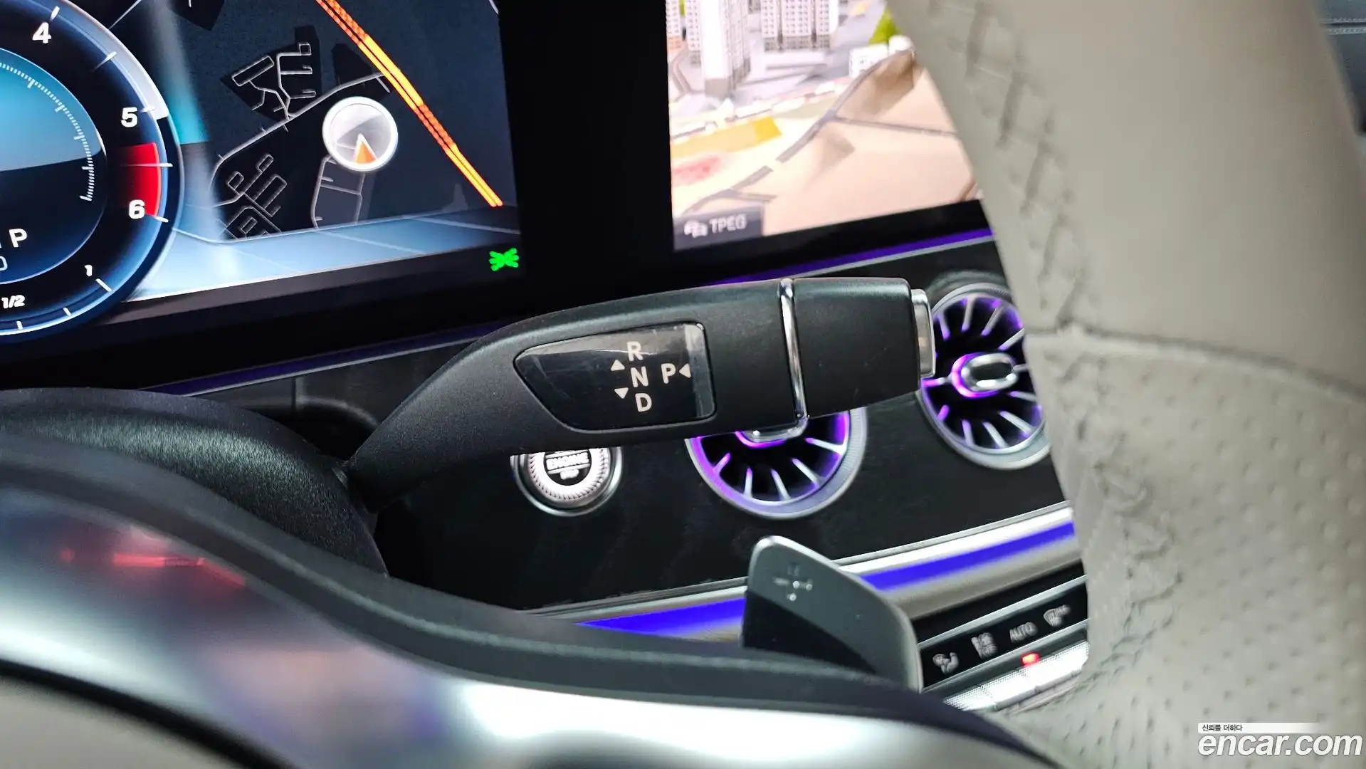 E-Class Mercedes-Benz 2020.7-OPTION-020