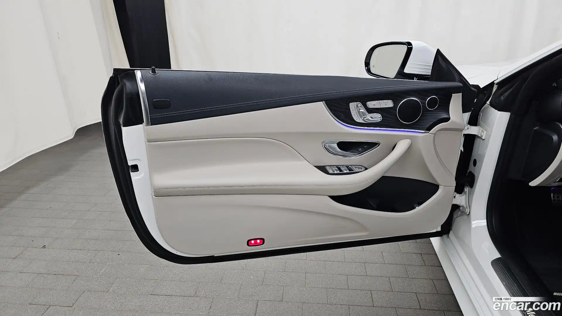 E-Class Mercedes-Benz 2020.7-INNER-034