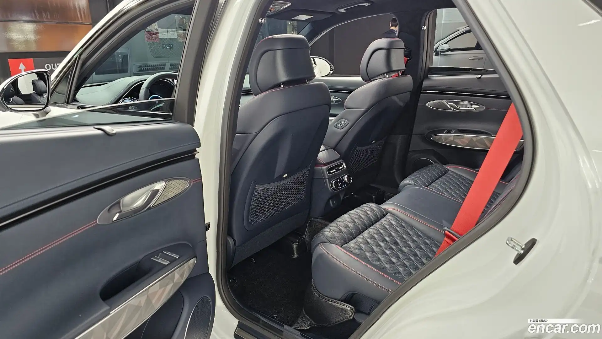GV70 Genesis 2021.2-OPTION-016