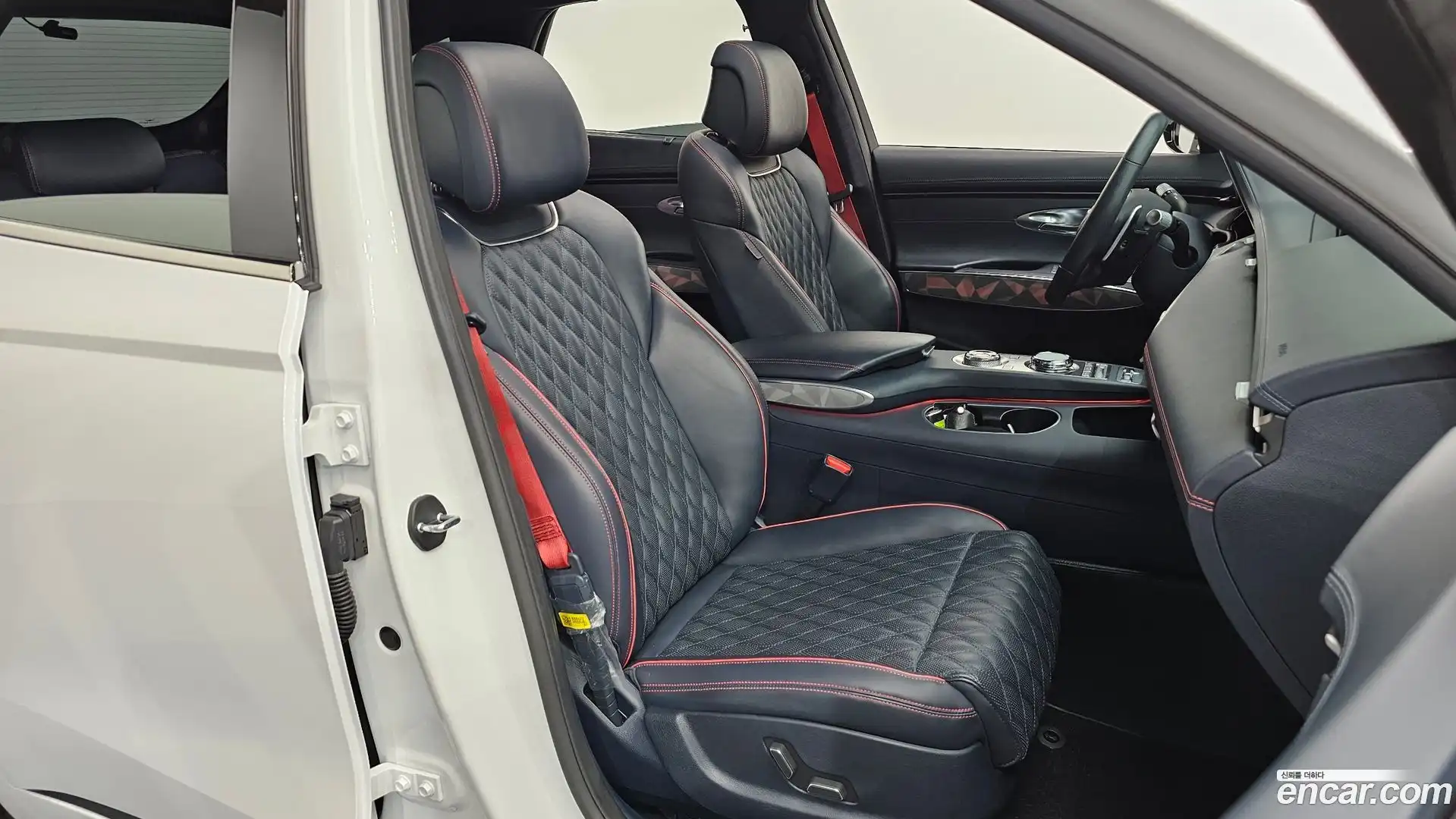 GV70 Genesis 2021.2-INNER-036