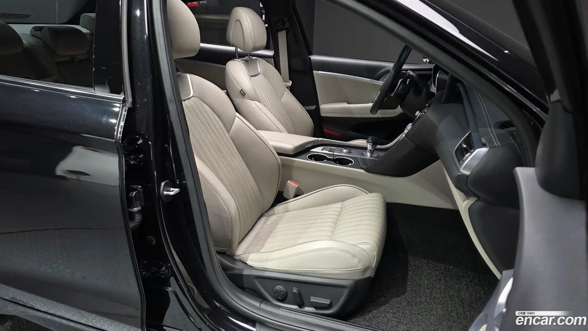 G70 Genesis 2022.1-OPTION-015