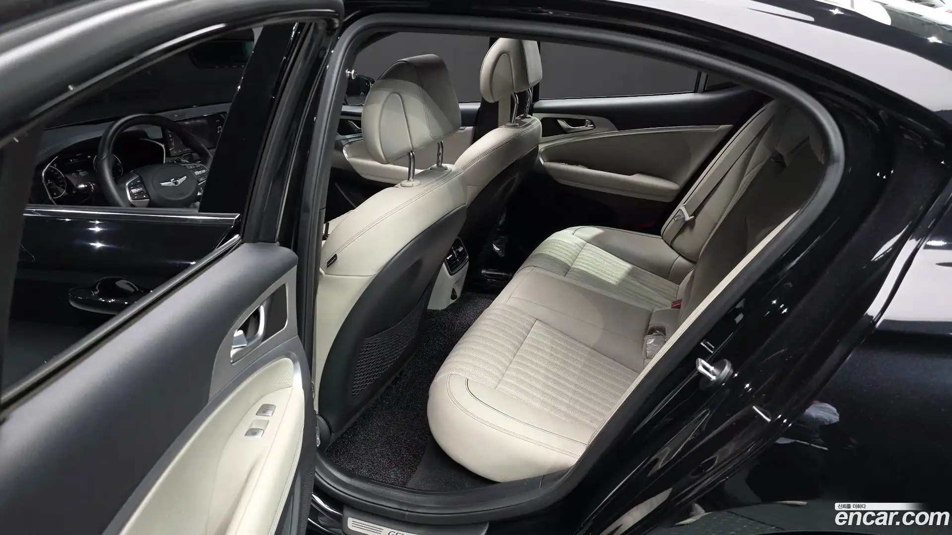 G70 Genesis 2022.1-OPTION-016