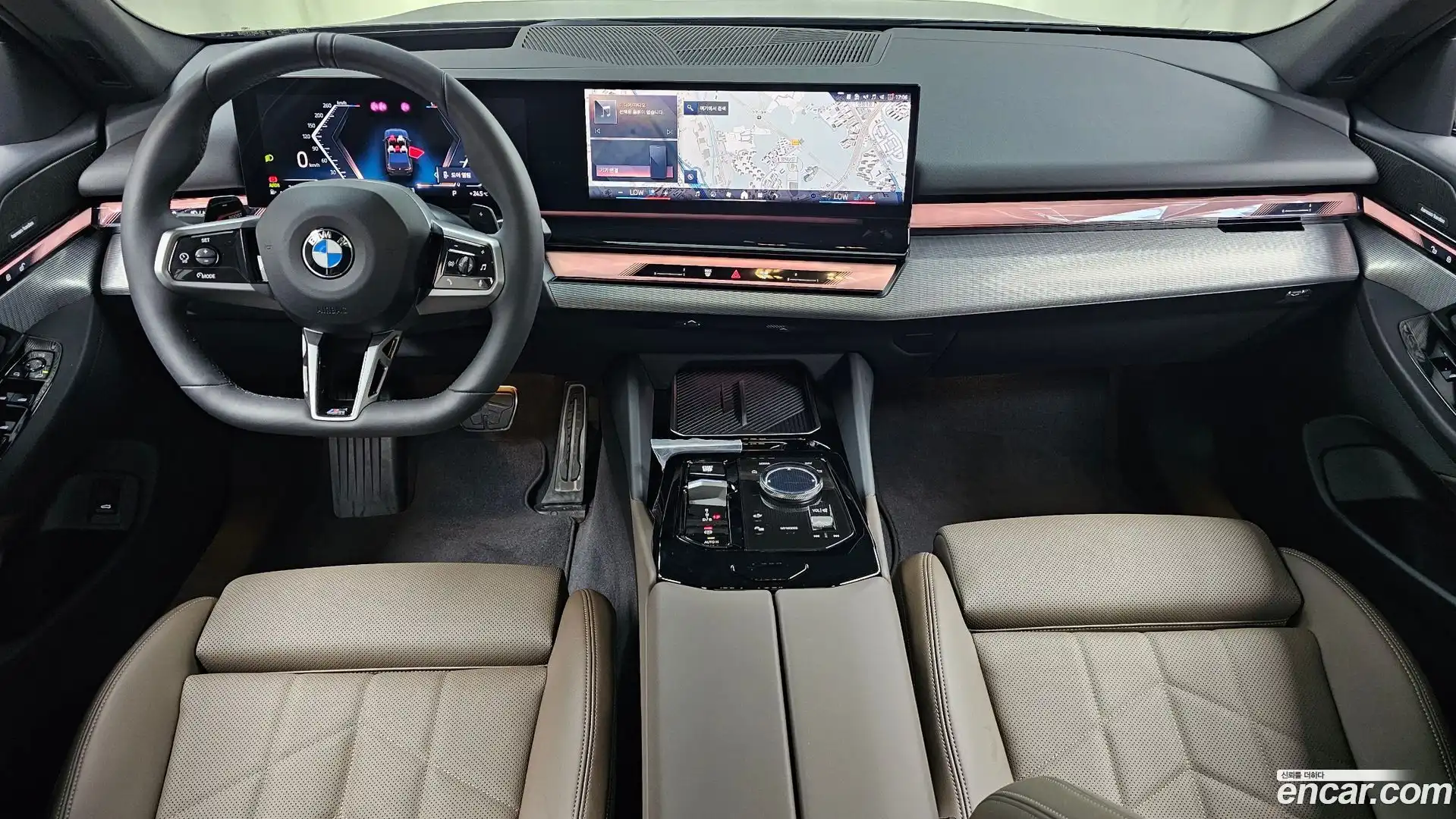 5-Series BMW 2025.8-INNER-007