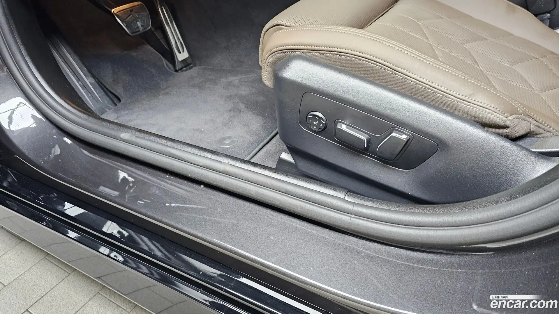5-Series BMW 2025.8-OPTION-047