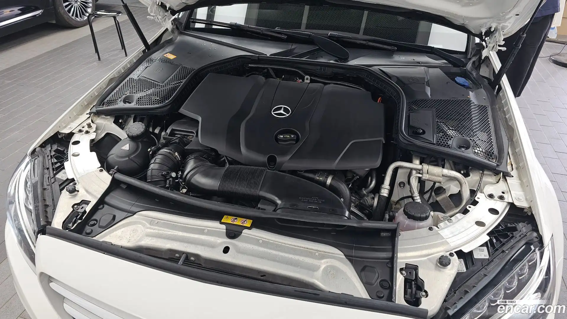 C-Class Mercedes-Benz 2016.10-OUTER-006