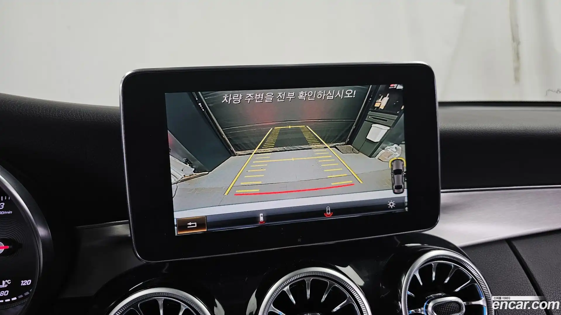 C-Class Mercedes-Benz 2016.10-OPTION-019