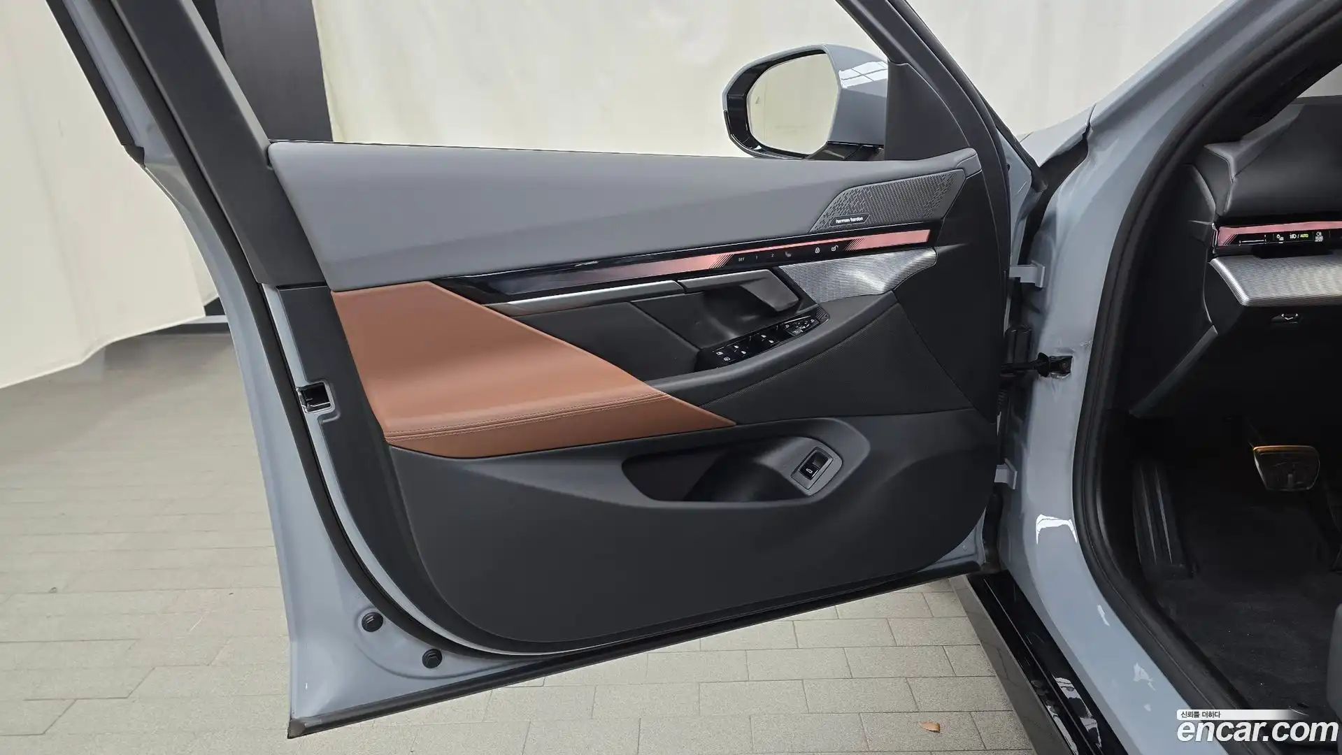 5-Series BMW 2025.7-INNER-034