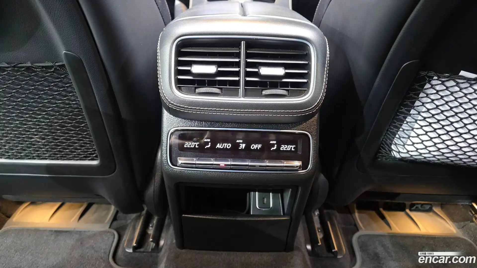 GLE-Class Mercedes-Benz 2021.9-OPTION-043