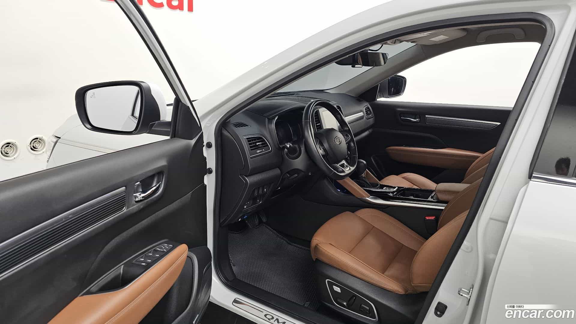QM6 Renault Korea 2022.0-INNER-010