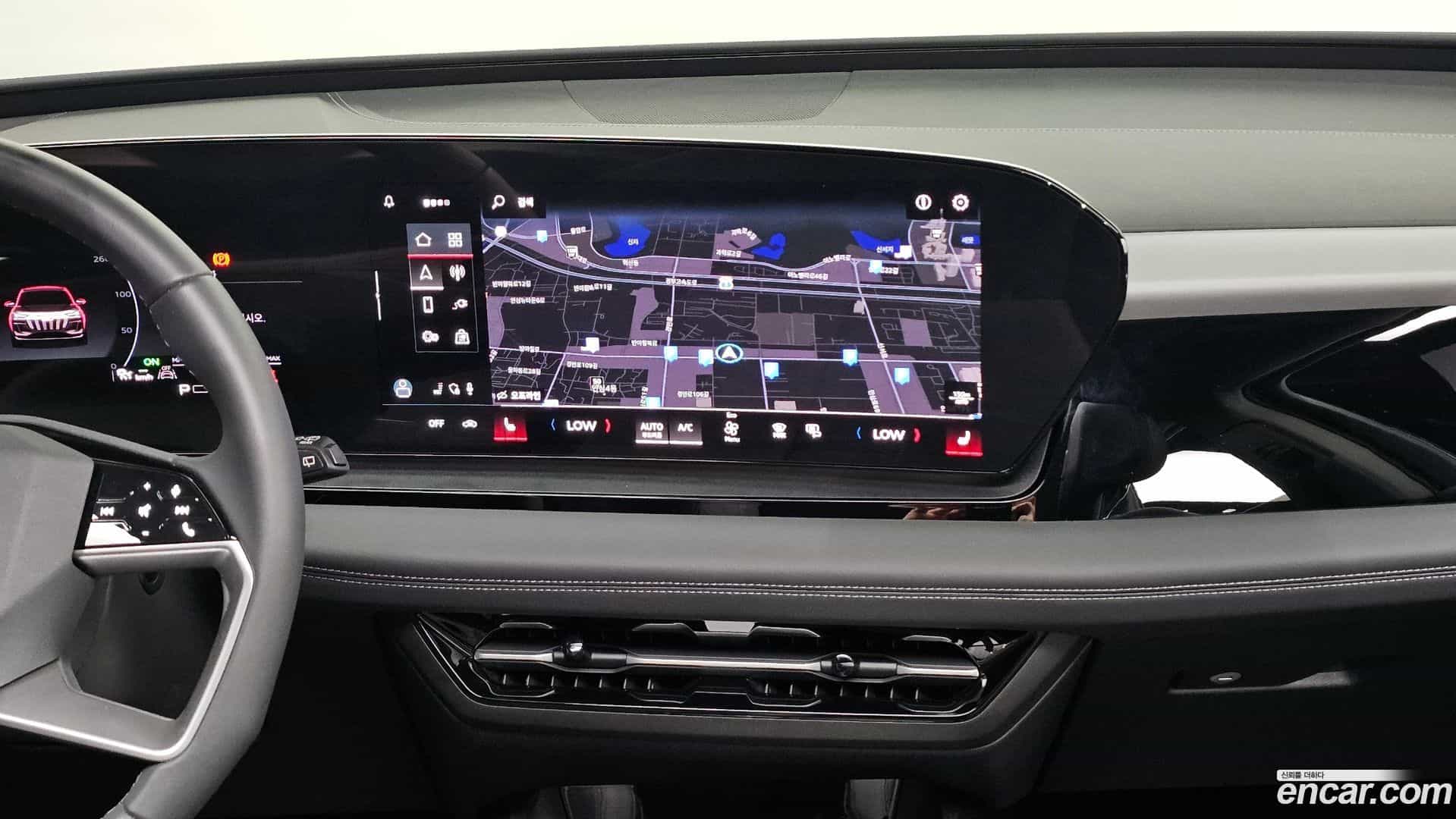 Q6 e-tron Audi 2025.8-OPTION-017