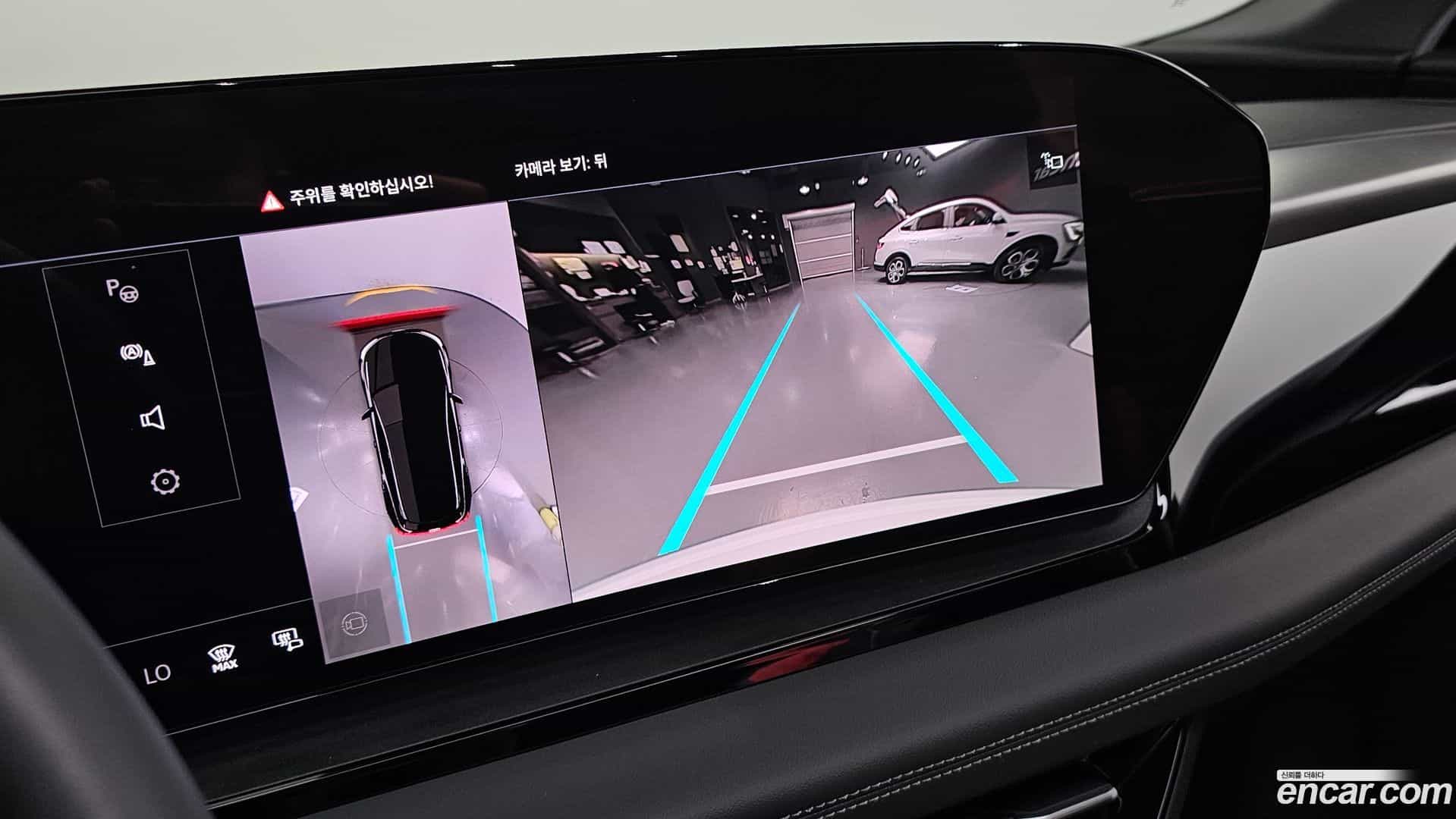Q6 e-tron Audi 2025.8-OPTION-018