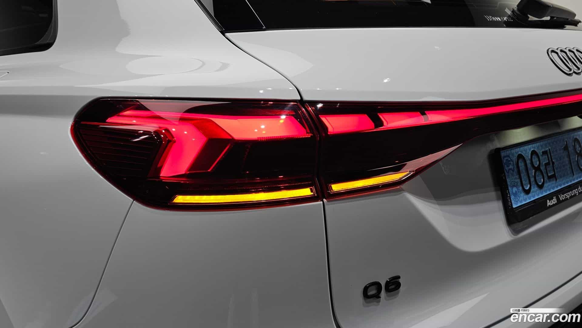 Q6 e-tron Audi 2025.8-OUTER-033