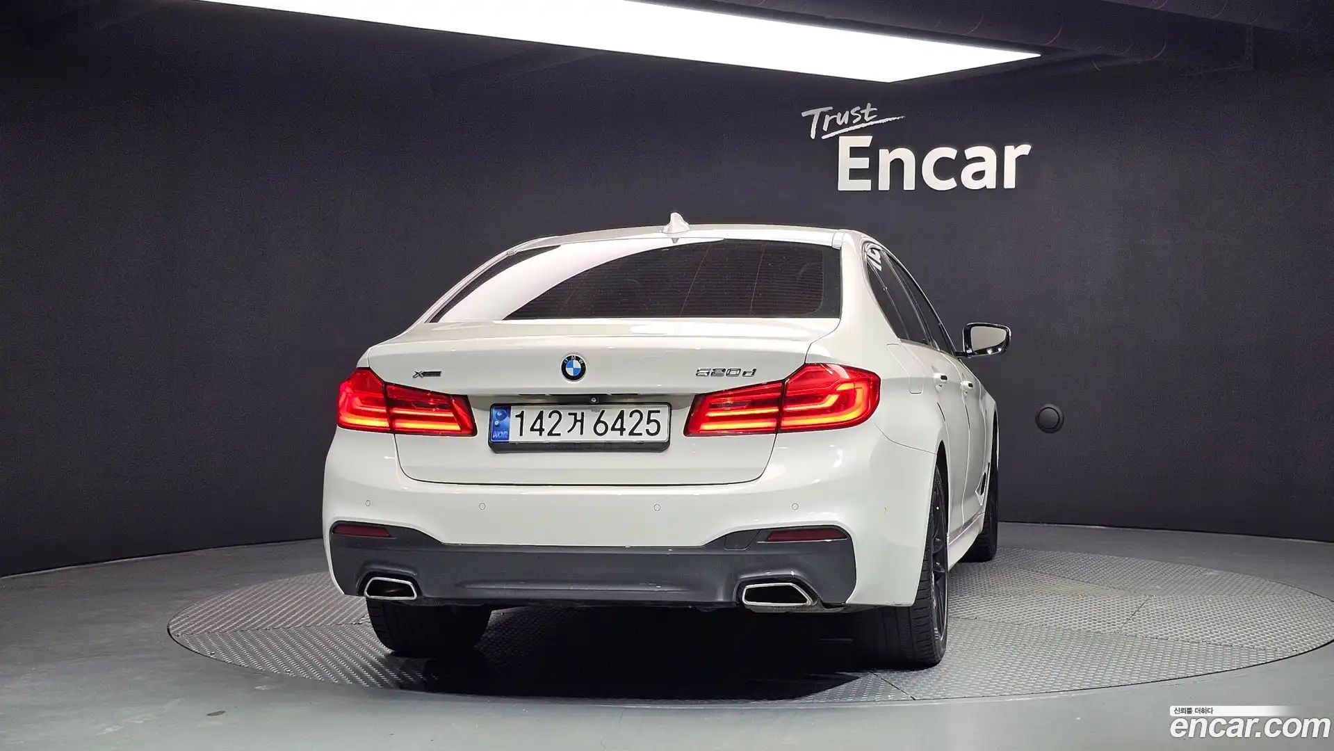 5-Series BMW 2017.11-OUTER-004