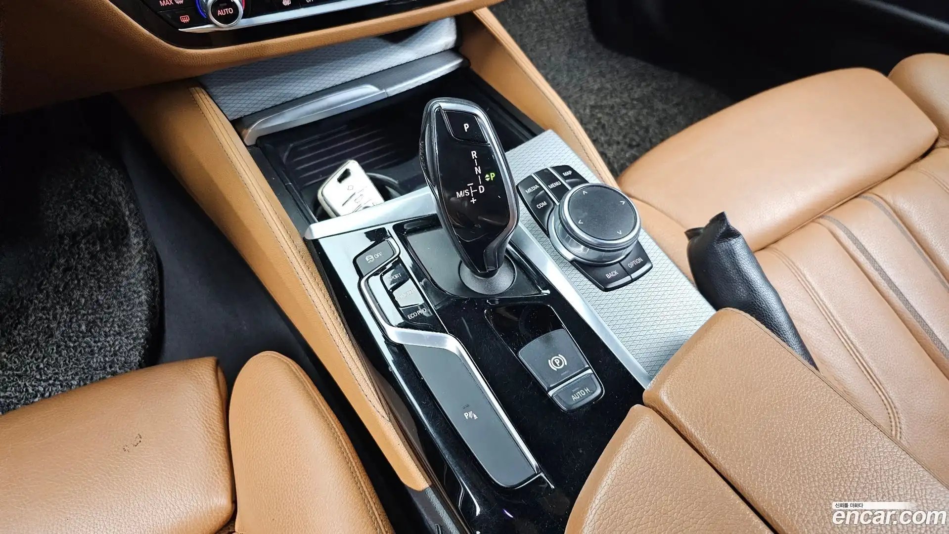 5-Series BMW 2017.11-INNER-009