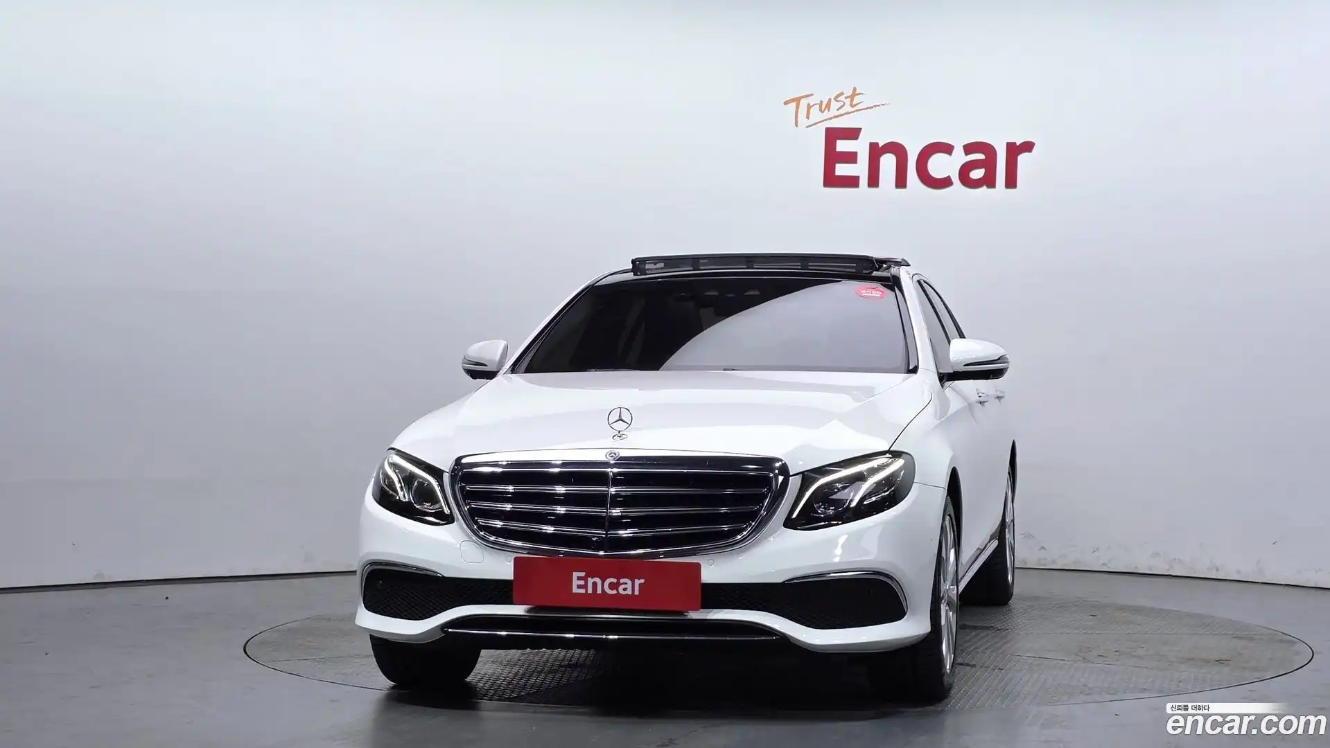 E-Class Mercedes-Benz 2019.3-OUTER-003