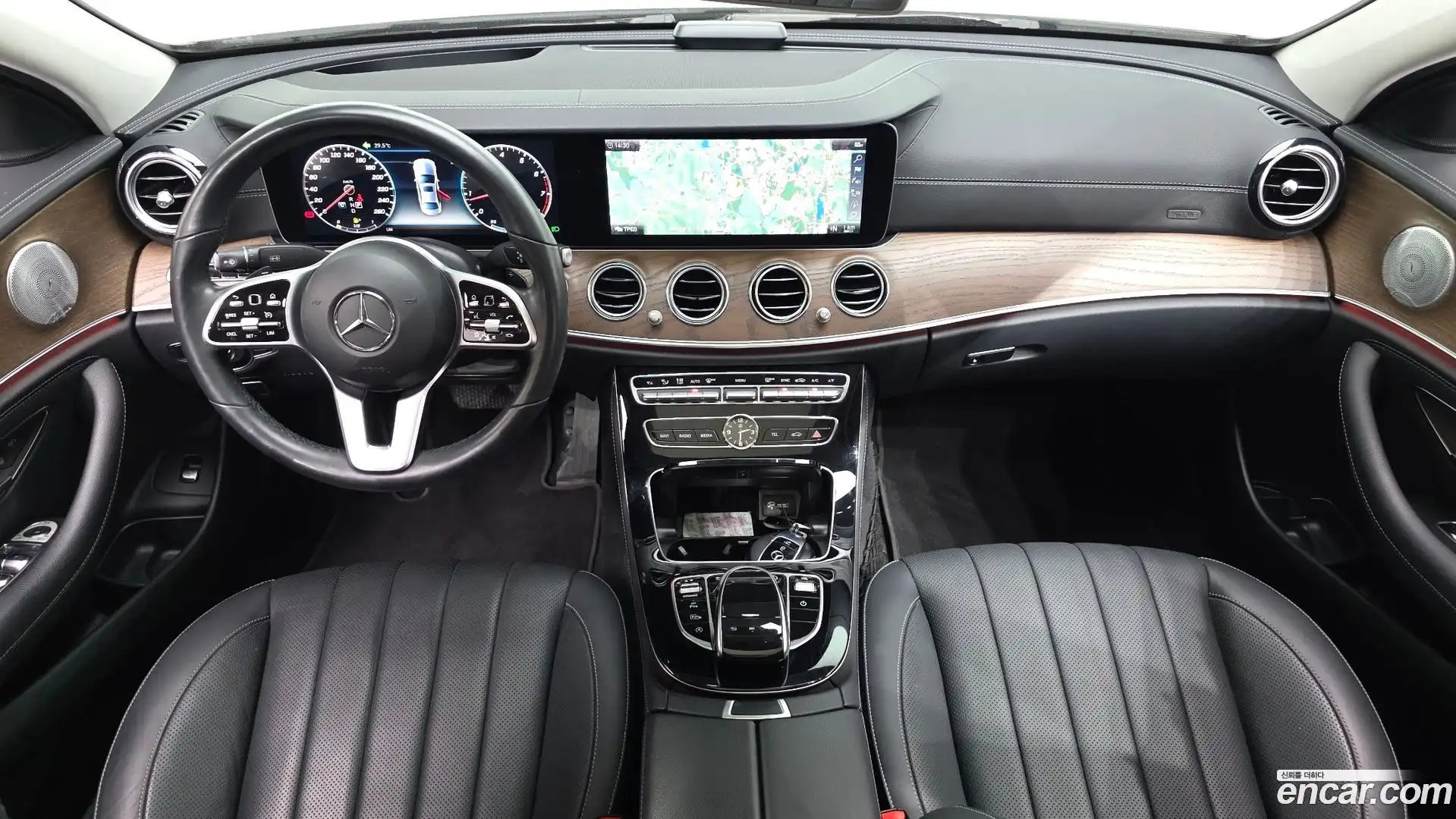 E-Class Mercedes-Benz 2019.3-INNER-007