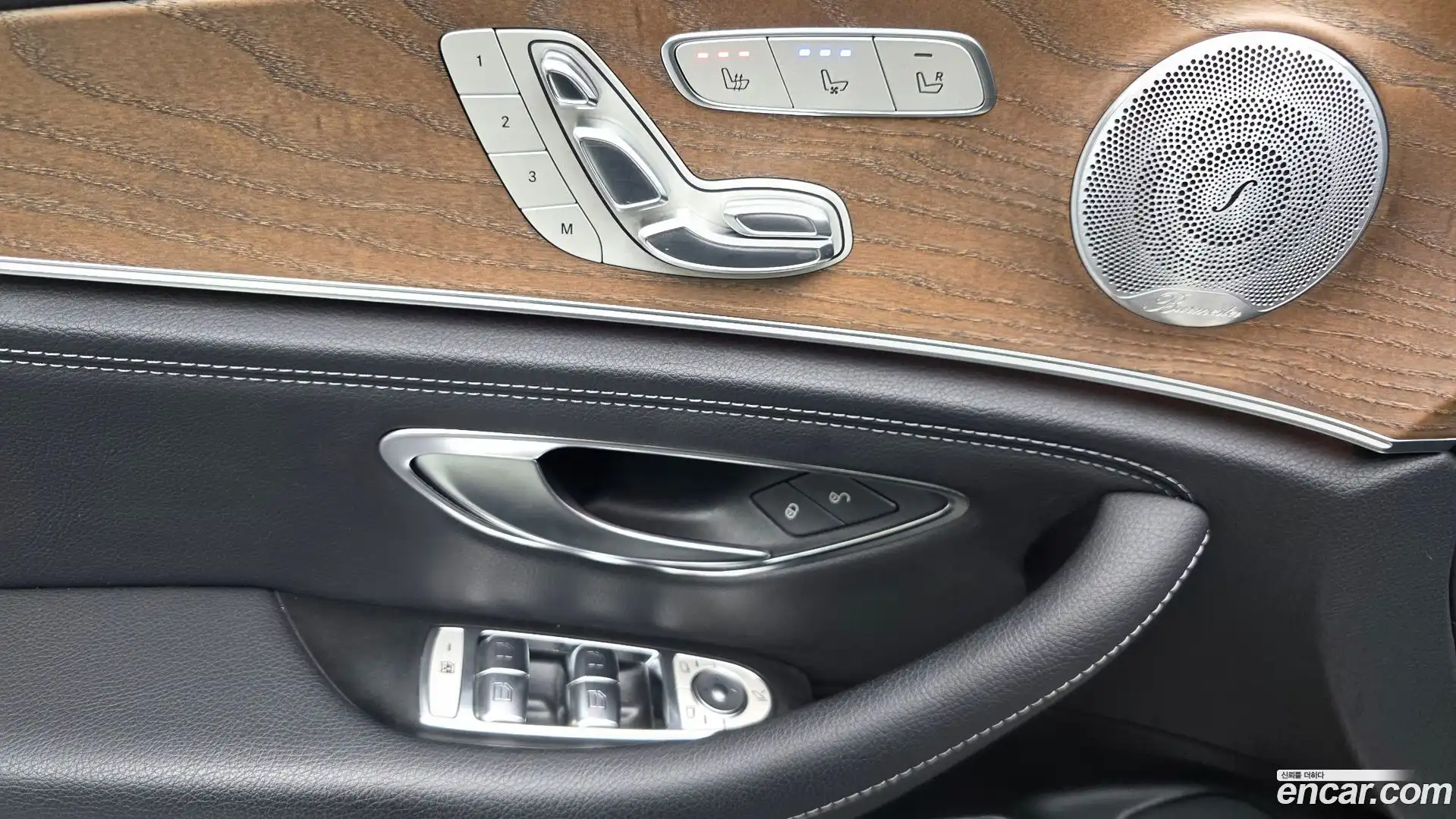 E-Class Mercedes-Benz 2019.3-OPTION-042