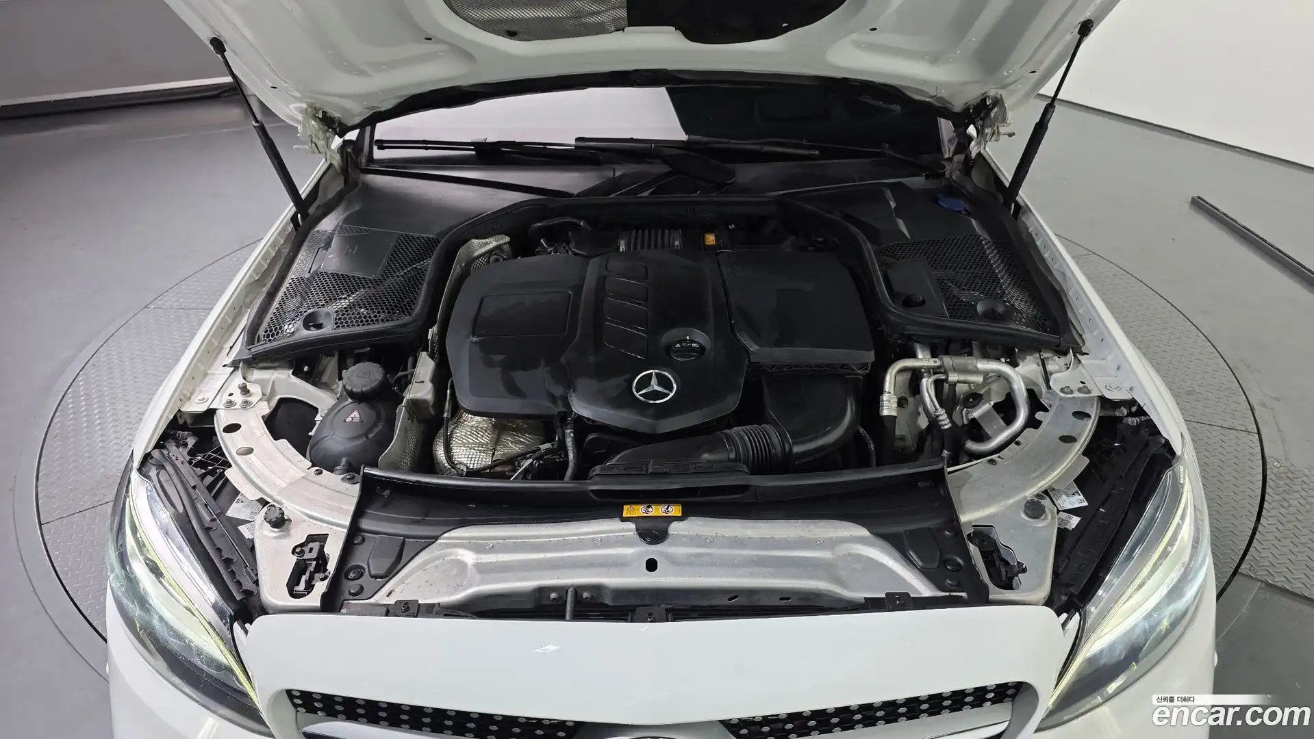 C-Class Mercedes-Benz 2019.8-OUTER-006