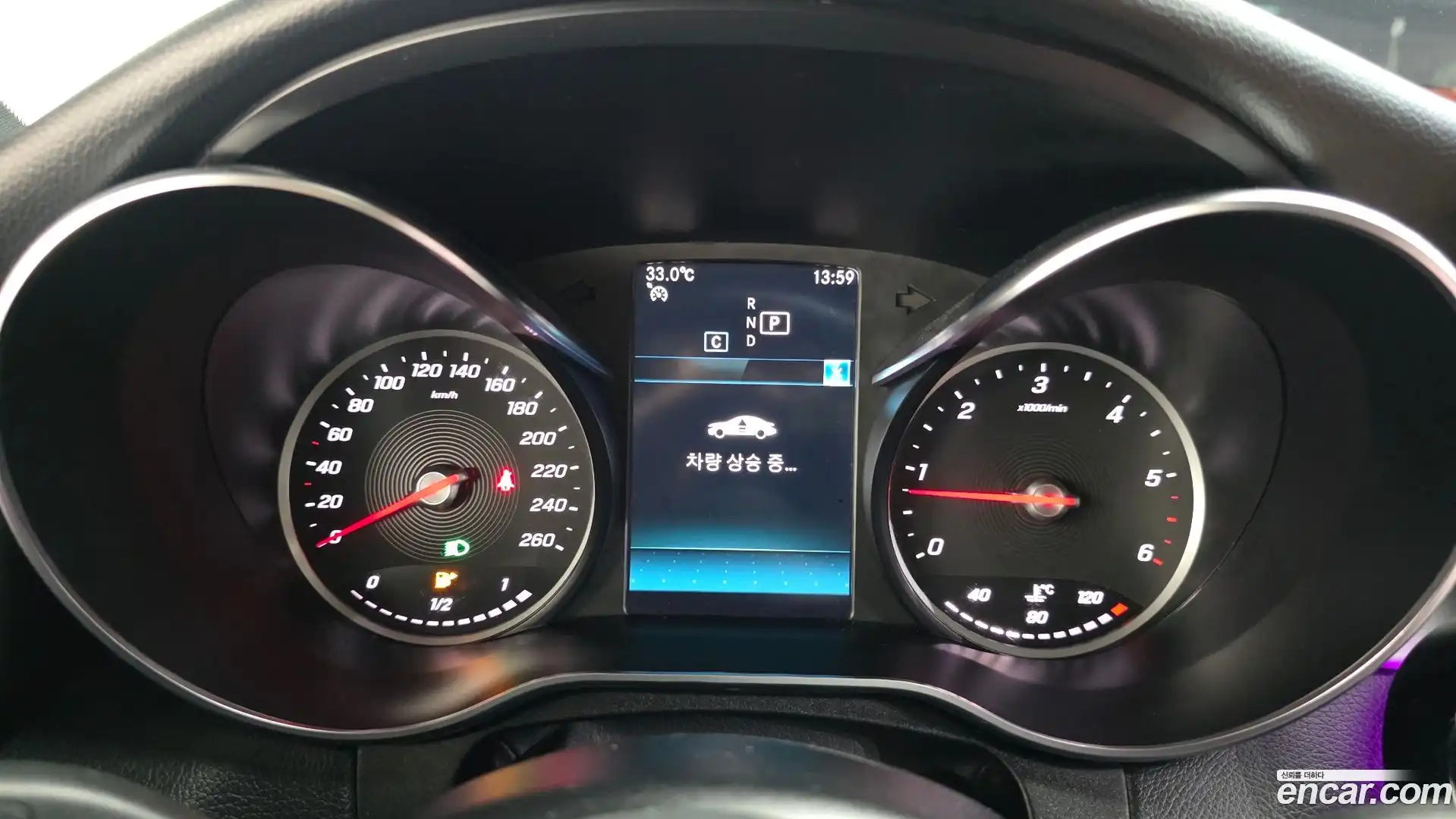 C-Class Mercedes-Benz 2019.8-OPTION-050