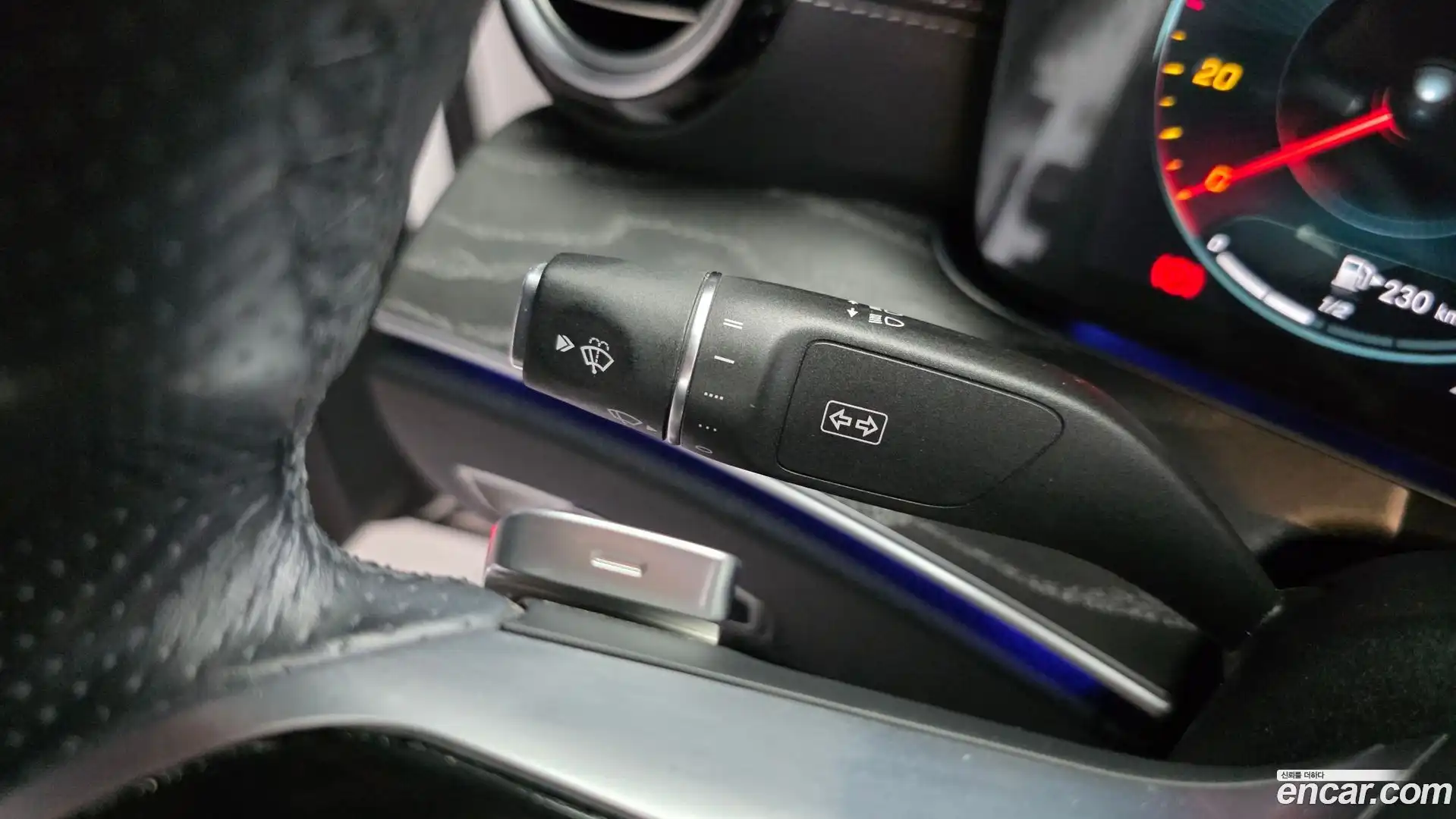 E-Class Mercedes-Benz 2020.10-OPTION-017
