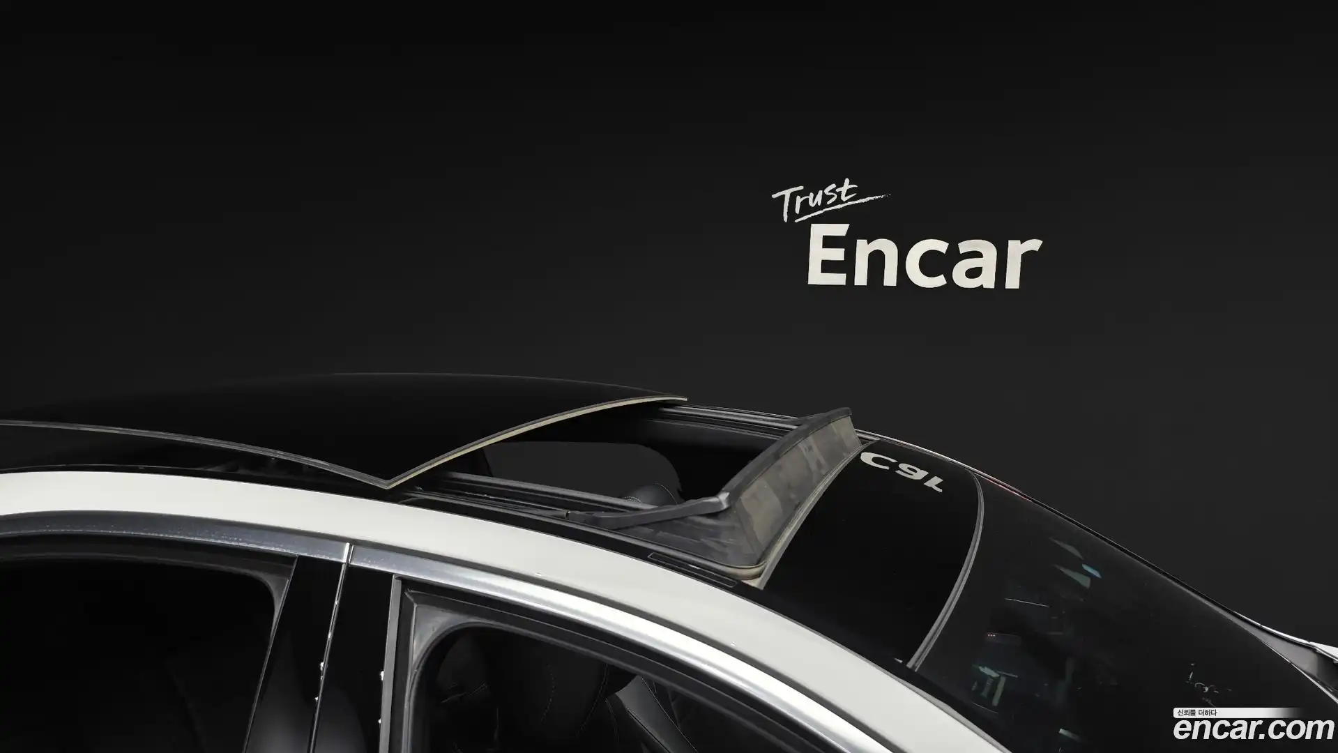 E-Class Mercedes-Benz 2020.10-OPTION-023