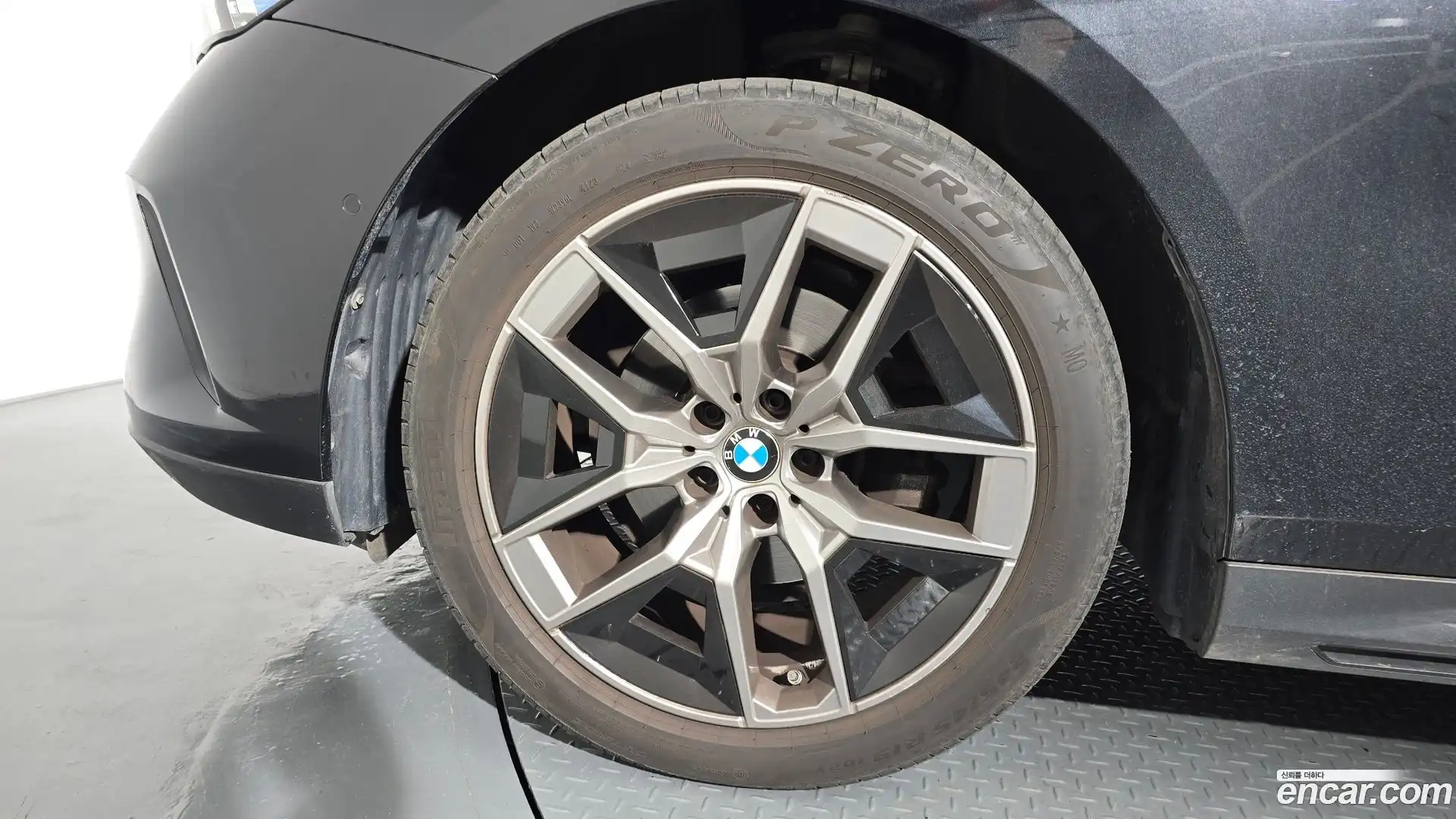 5-Series BMW 2024.2-OUTER-005