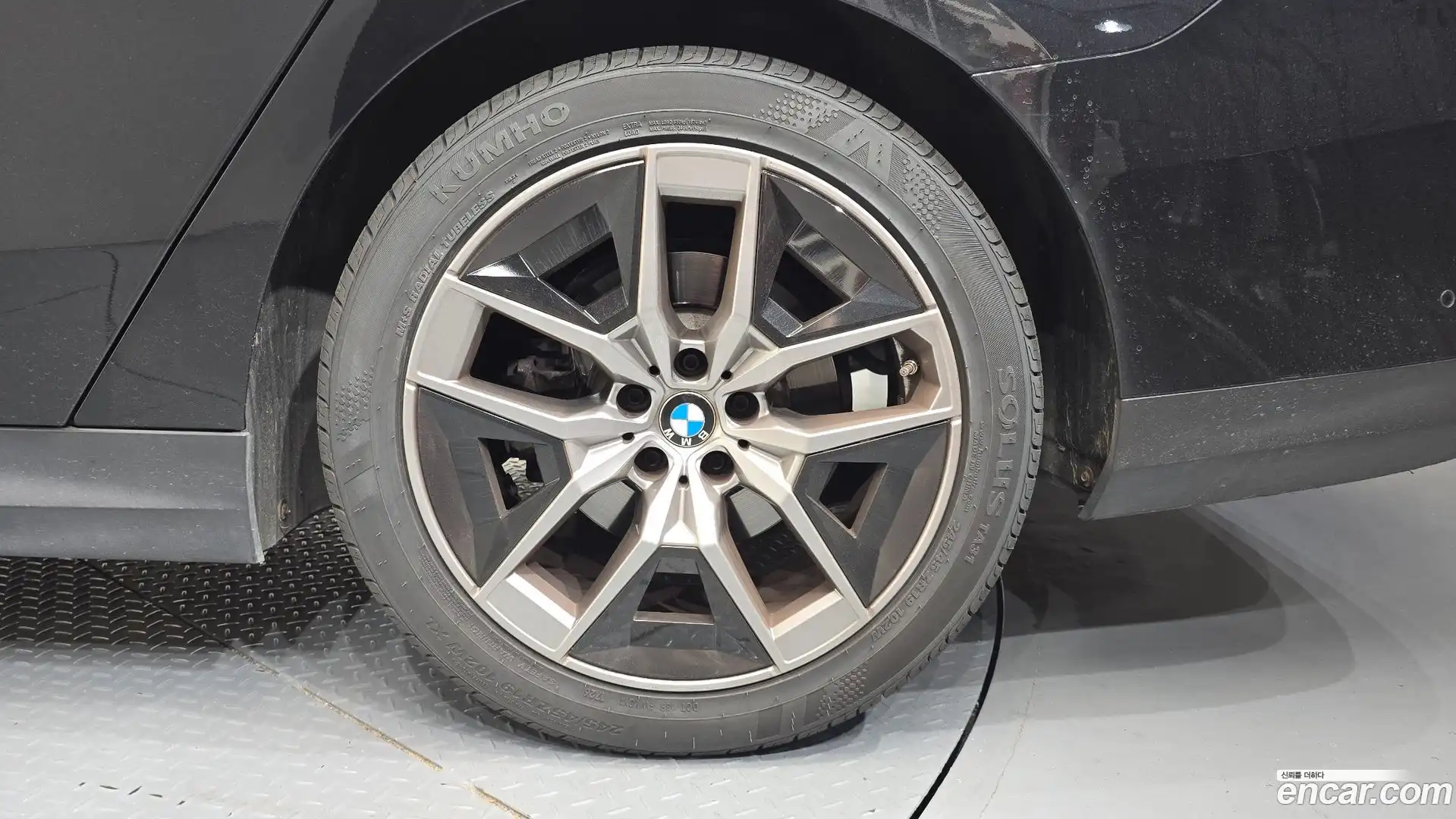 5-Series BMW 2024.2-OUTER-031
