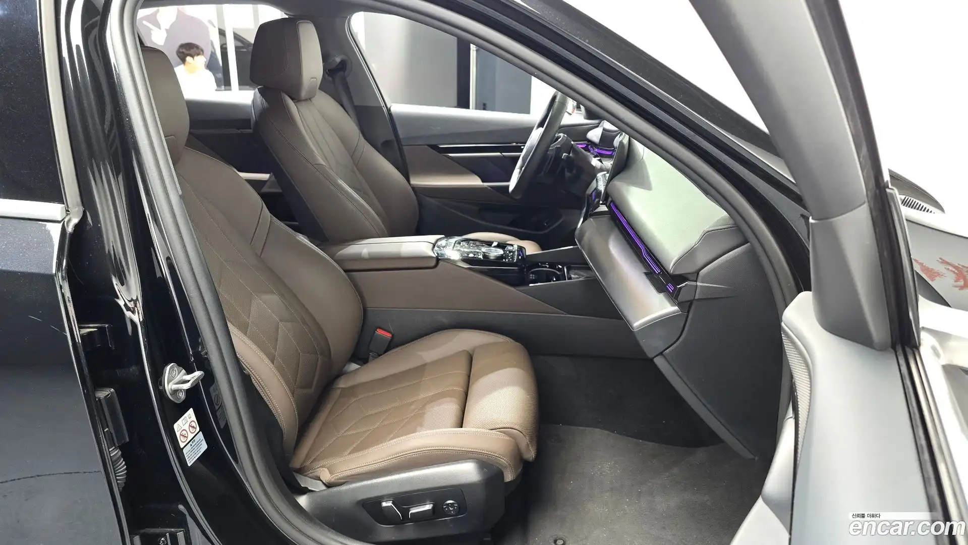 5-Series BMW 2024.2-INNER-036