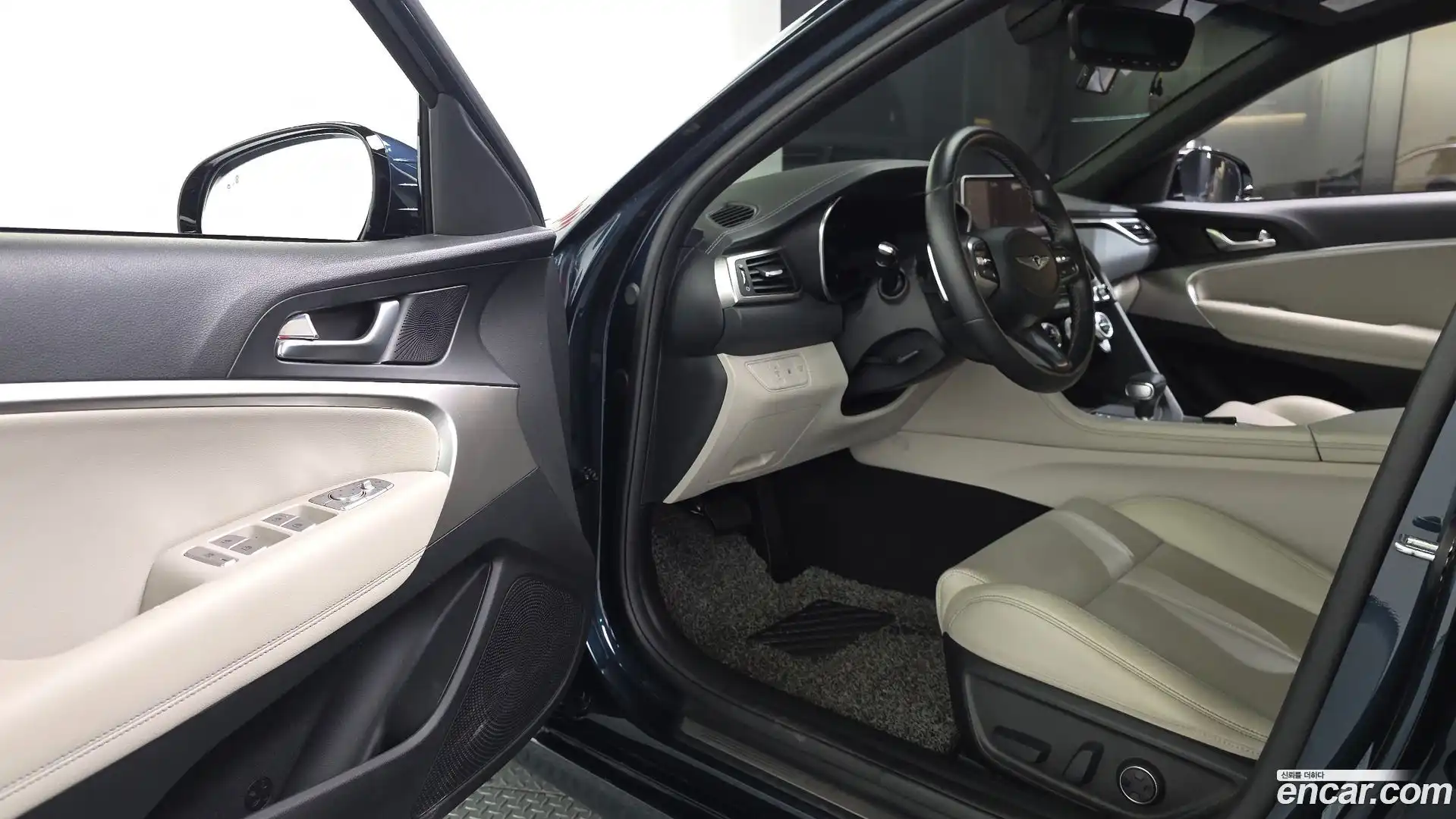 G70 Genesis 2021.5-INNER-010
