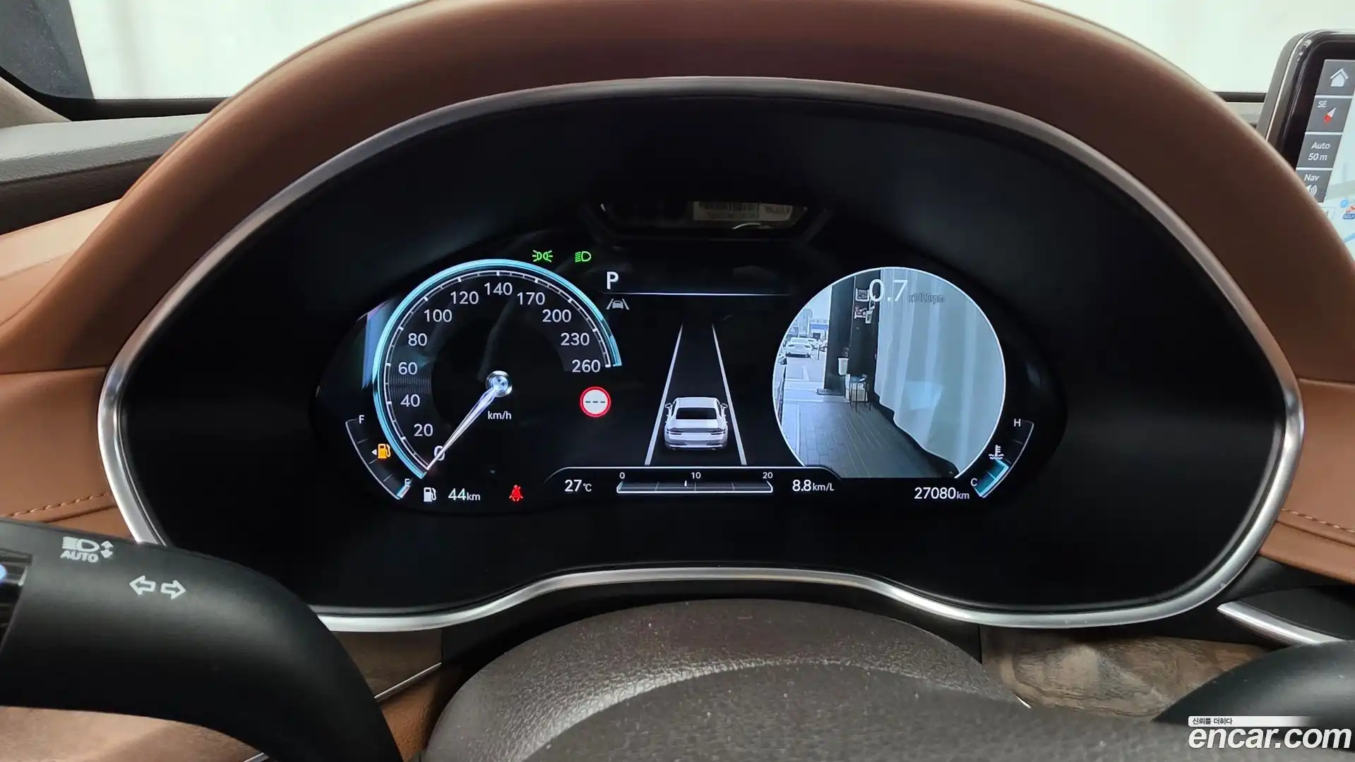 G80 Genesis 2023.2-INNER-008